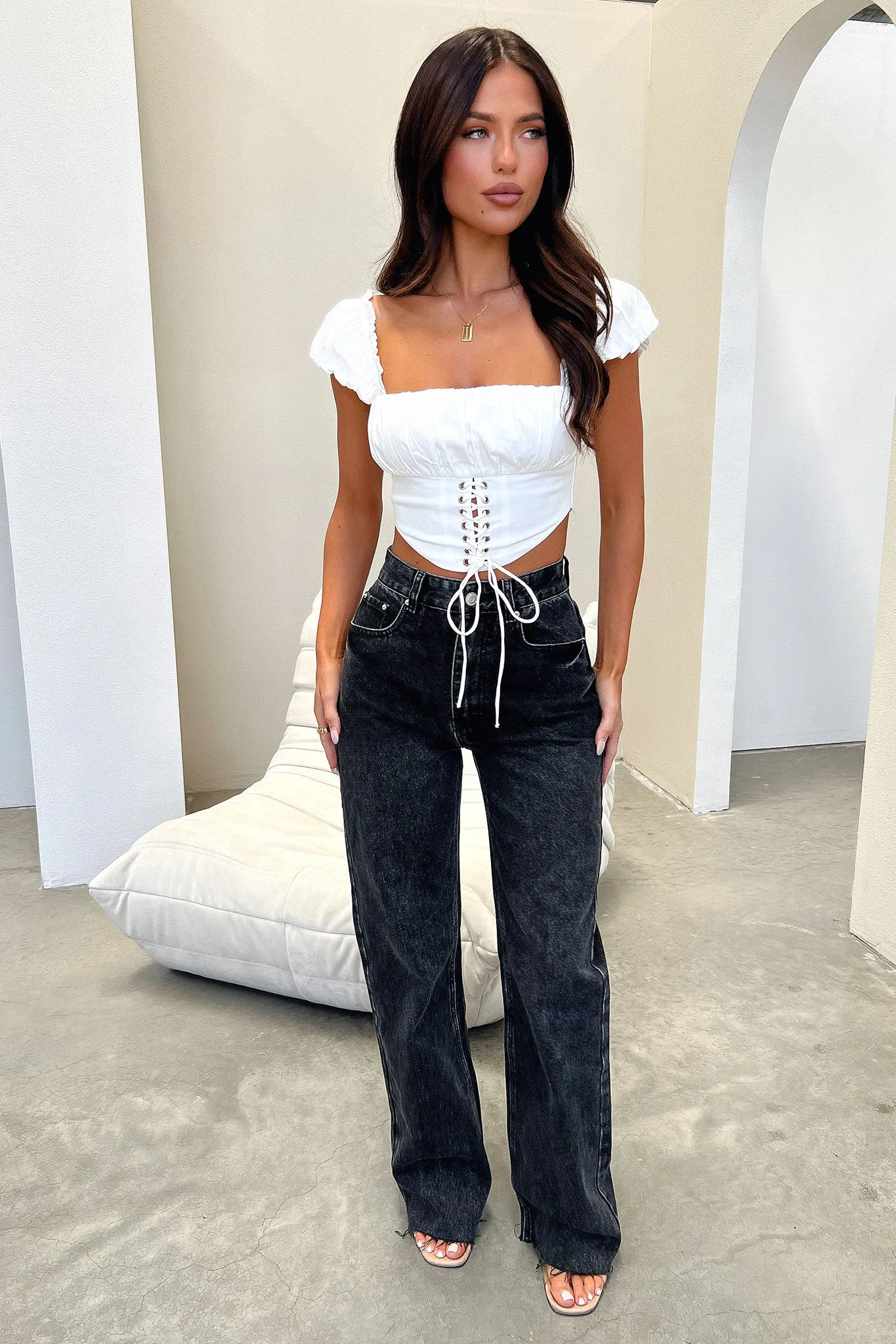 Ace Semi-Wide Leg Denim Jeans - Black Straight Versatile