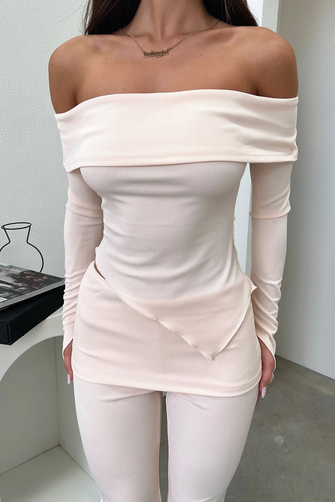 Aniston Pants - Beige Soft Material