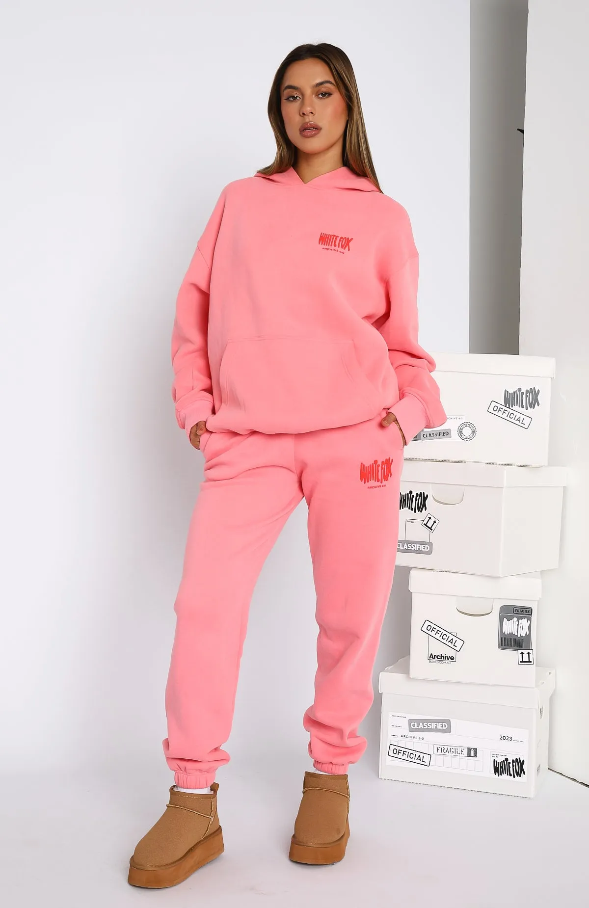 Archive 6.0 Sweatpants Melon Flattering Look