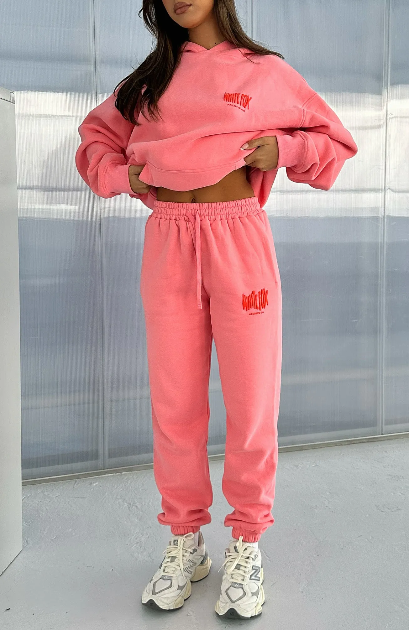 Archive 6.0 Sweatpants Melon Flattering Look