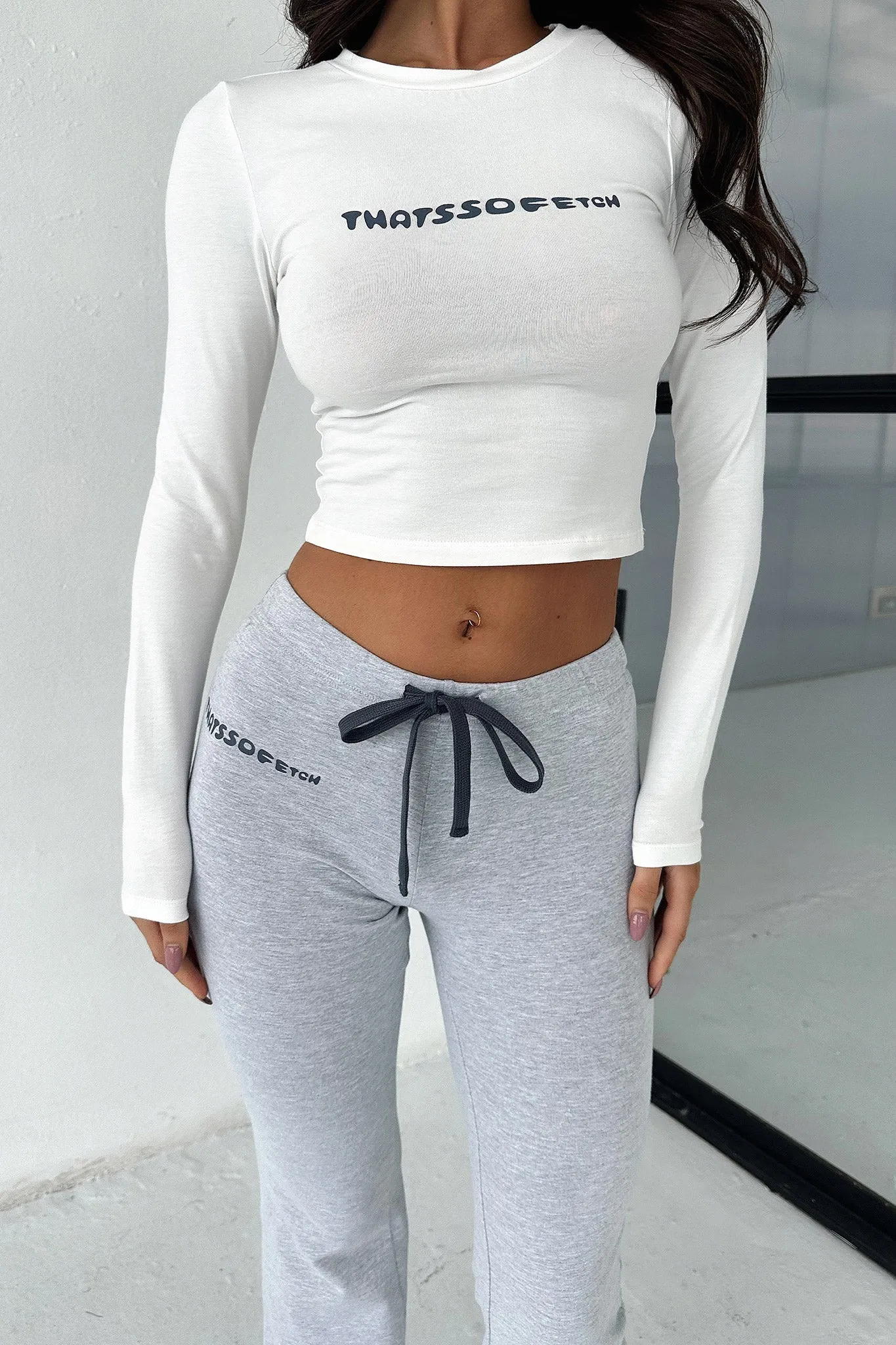 Bamba Long Sleeve Tee - White/Navy Stylish sleeve style