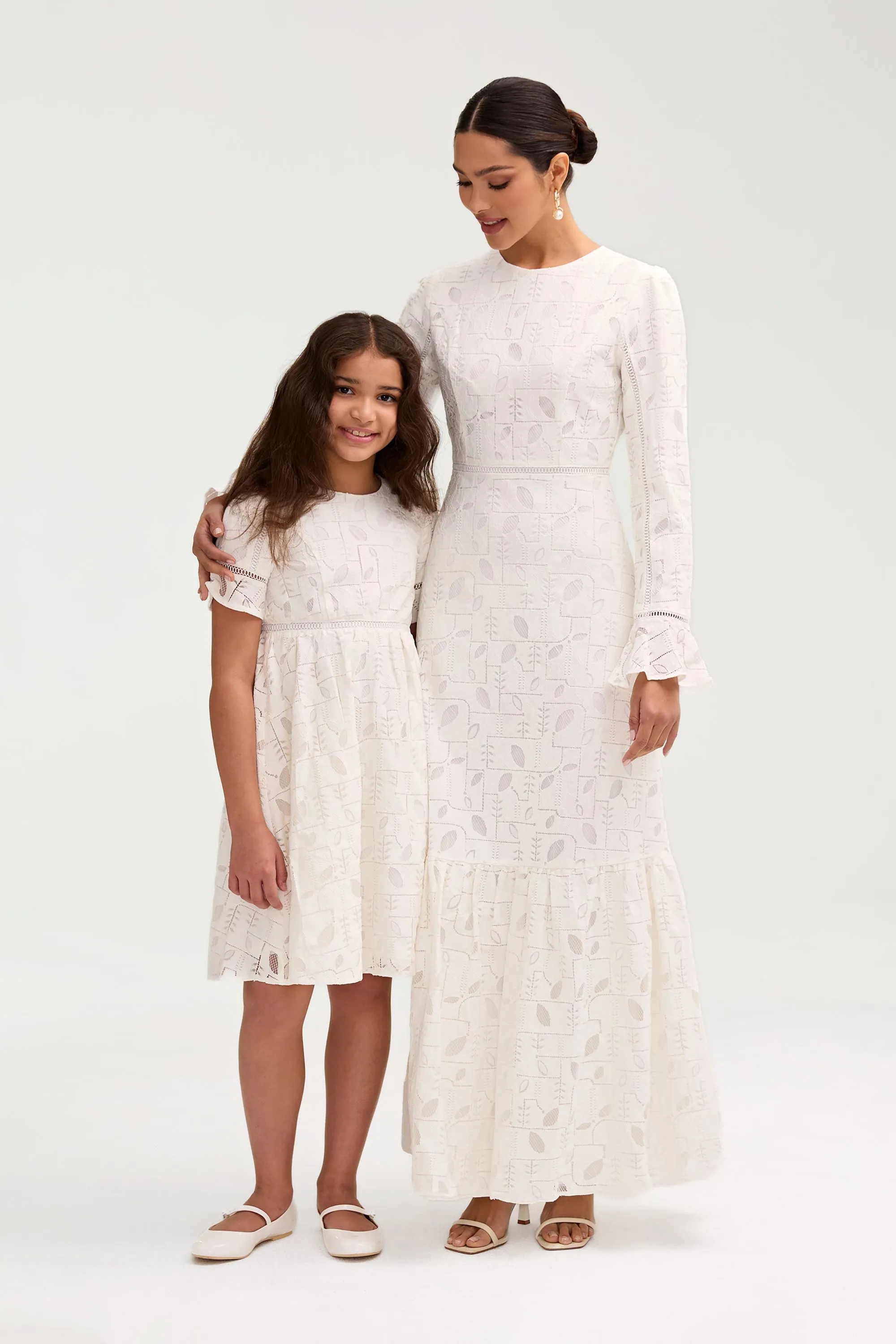 Casual Wearable Rayaa White Lace Dress (Girls)