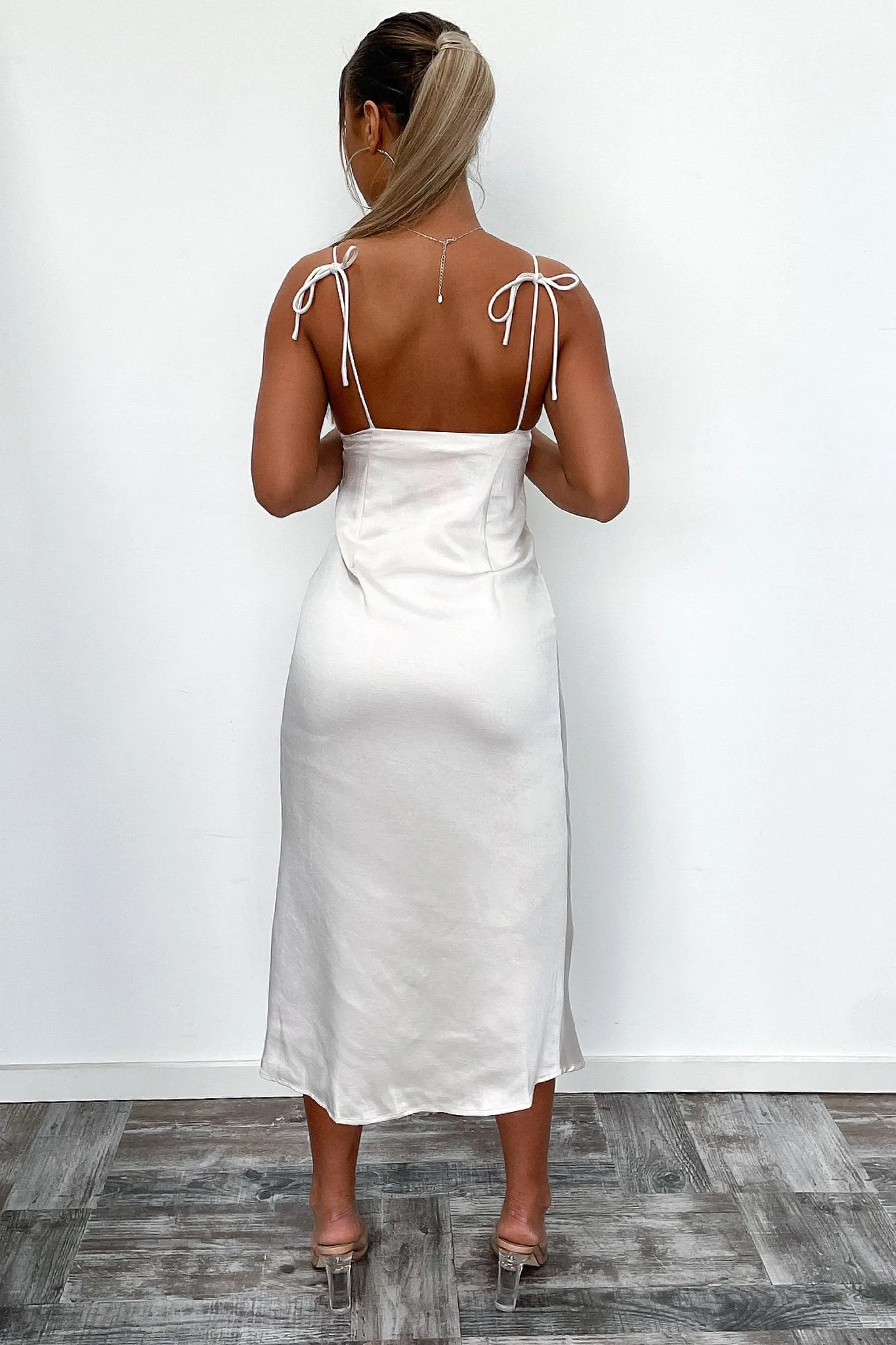Chic Comfort Bailey Maxi Dress - Champagne