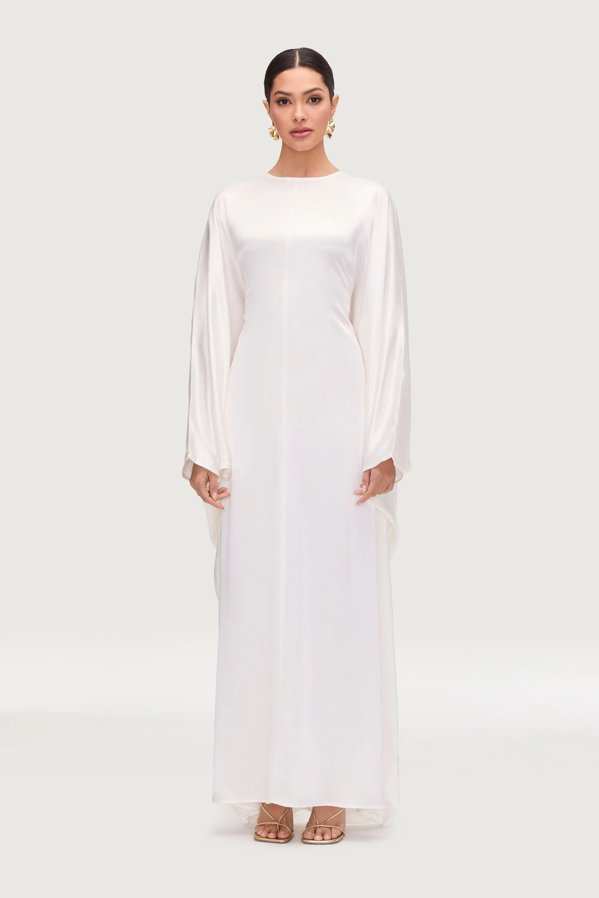 Chunky Knit Nayla Silk Butterfly Inner Tie Abaya Dress - White