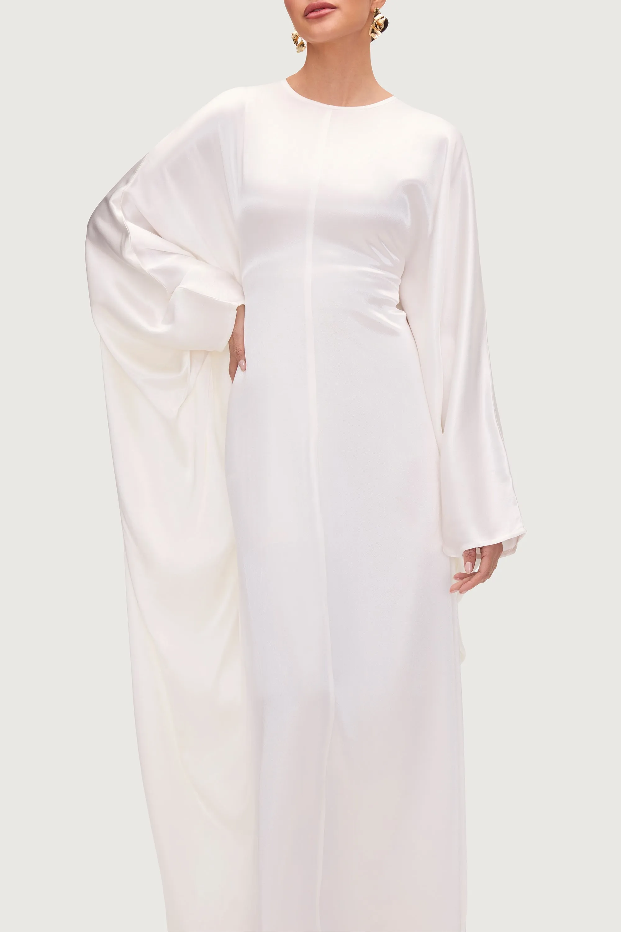 Chunky Knit Nayla Silk Butterfly Inner Tie Abaya Dress - White