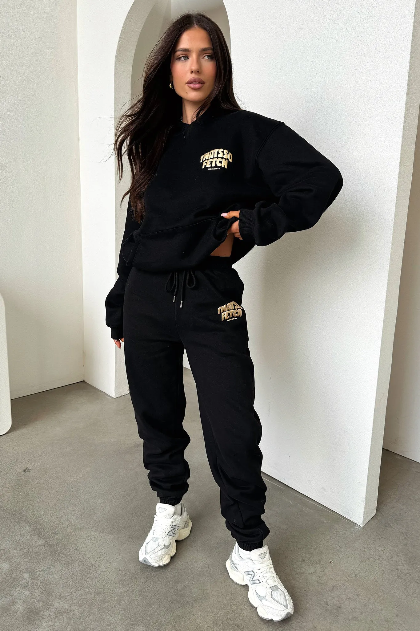 Series 5 Sweatpants - Black/Gold Machine washable