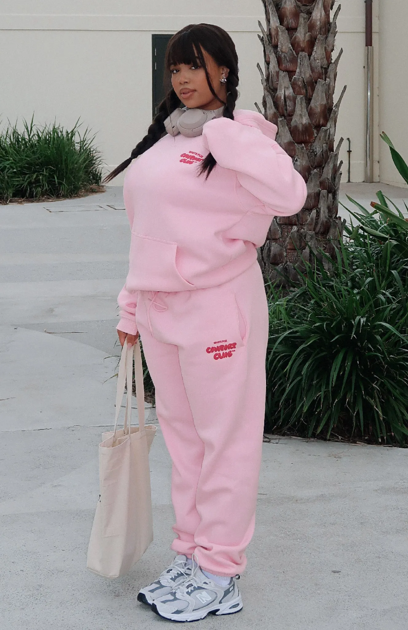 Comfort Club Sweatpants Bon Bon Adjustable drawstring Streetwear vibe