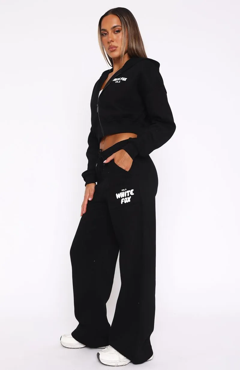 Comfortable Fabric Offstage Wide Leg Sweatpants Monochrome