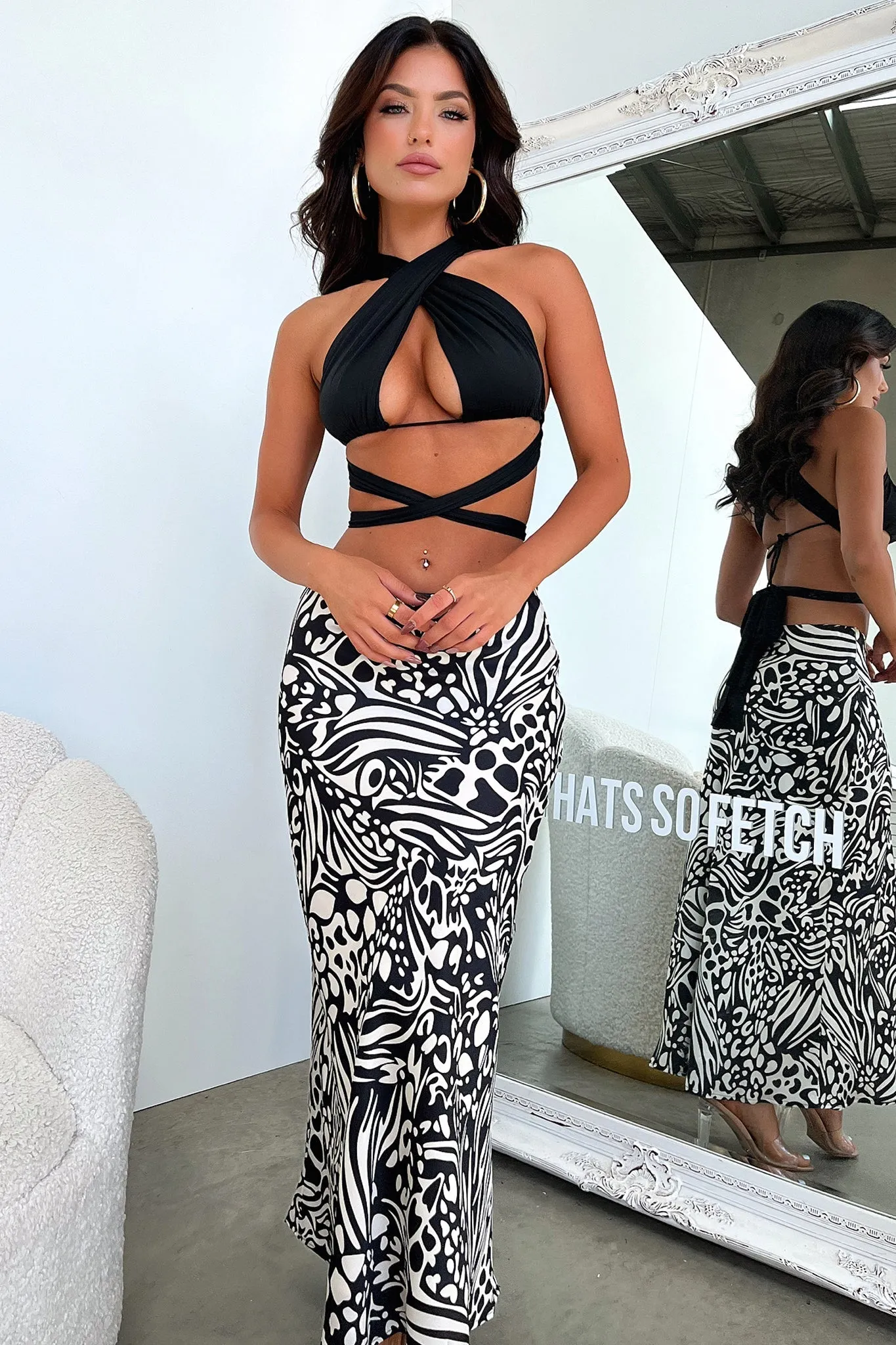 Comfy Flow Santorini Maxi Skirt - Black / White Print