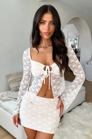 Daytona Top - White Minimal Smooth Flexible Fit