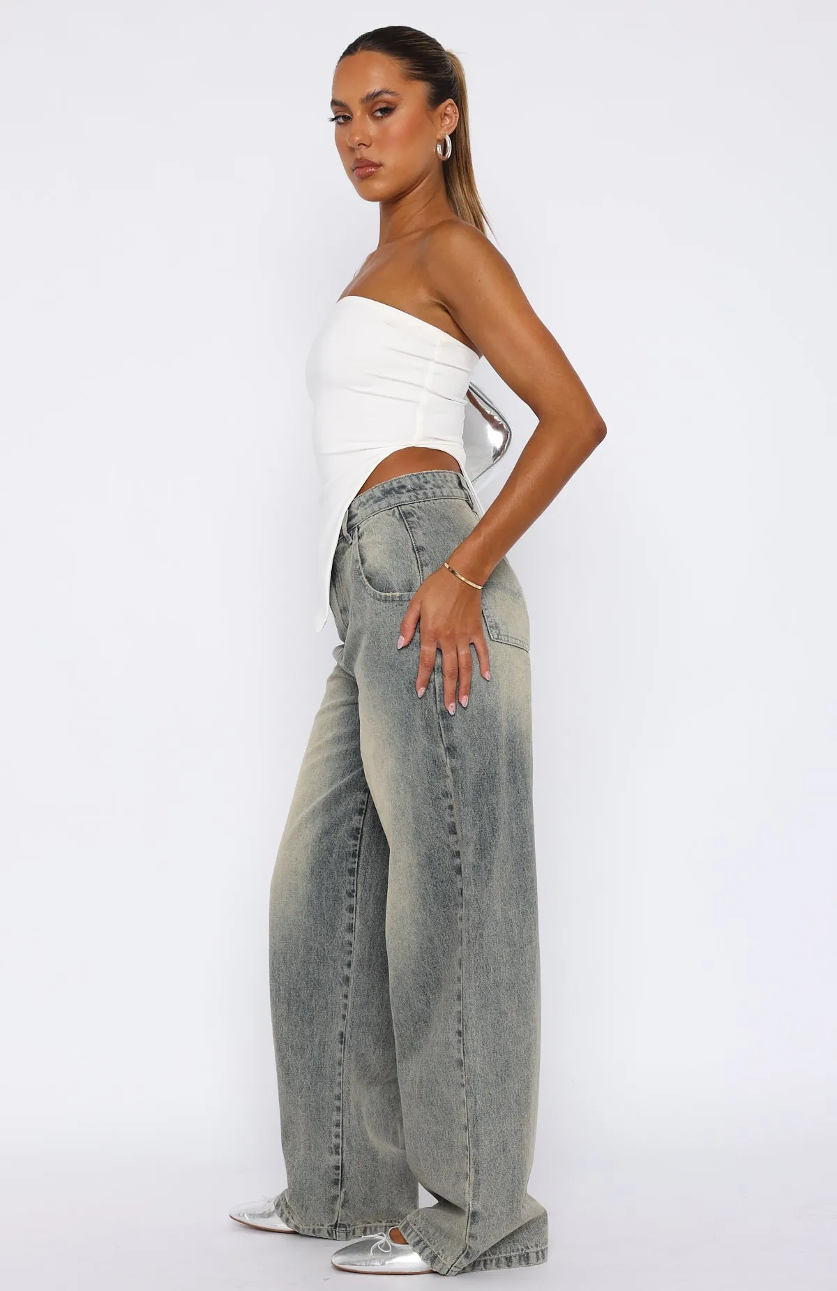 Durable Material Willow Mid Rise Wide Leg Jeans Sand
