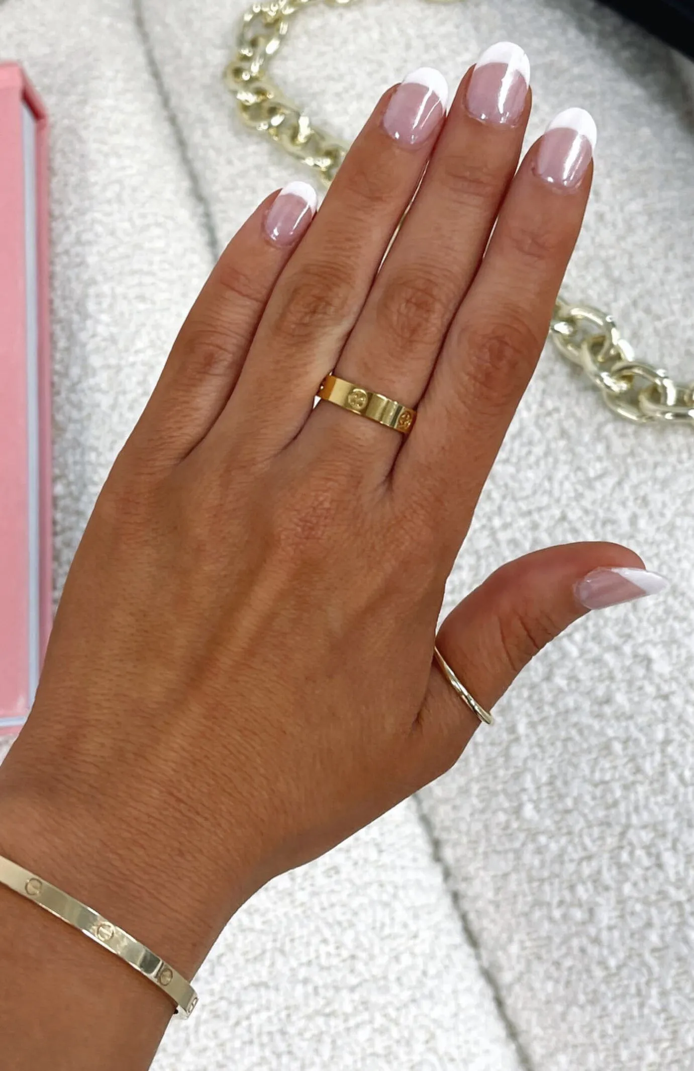 Durable Wear-resistant Bridie Ring Gold