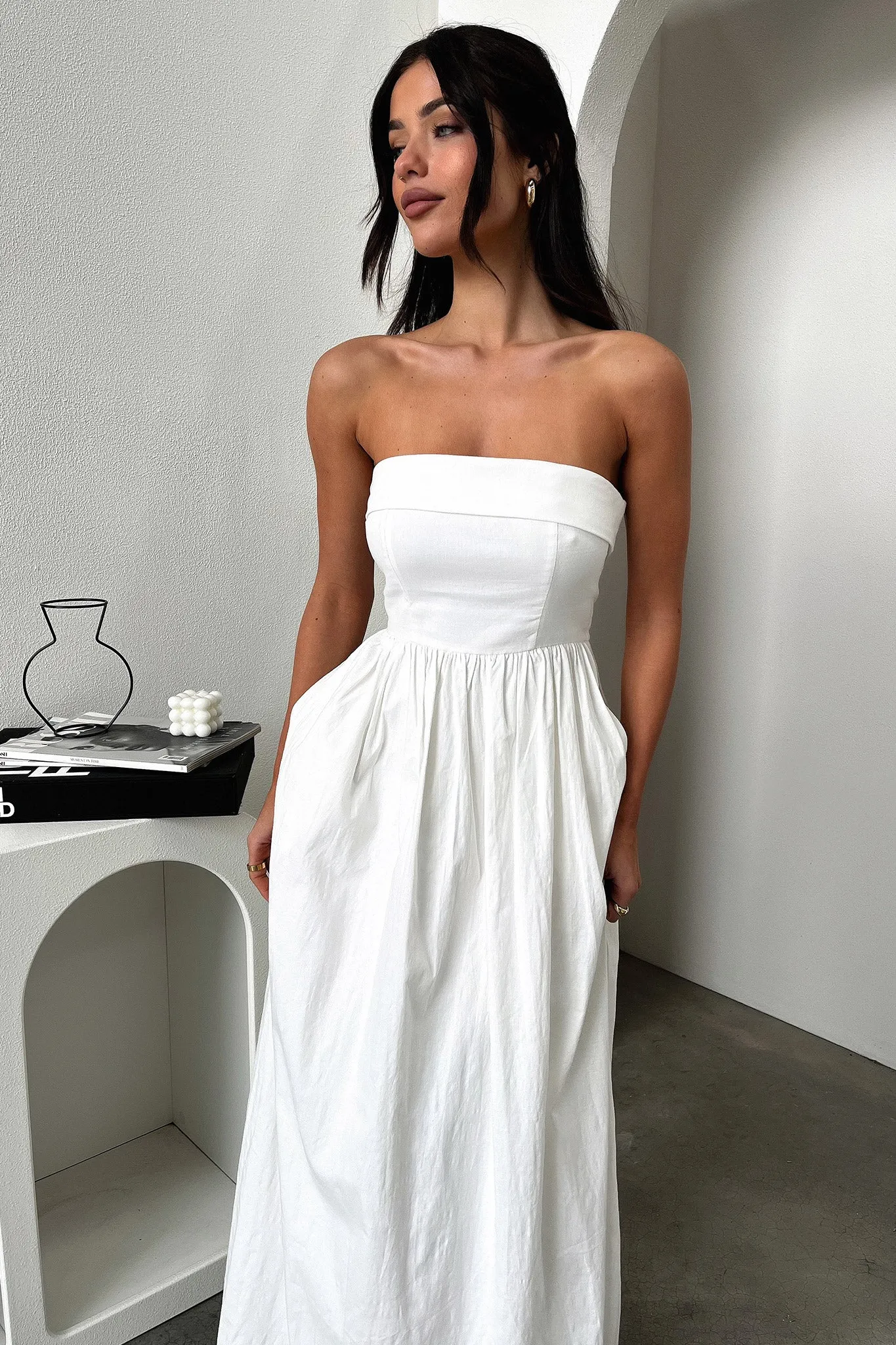 Dynamic Dress Cornell Maxi Dress - White