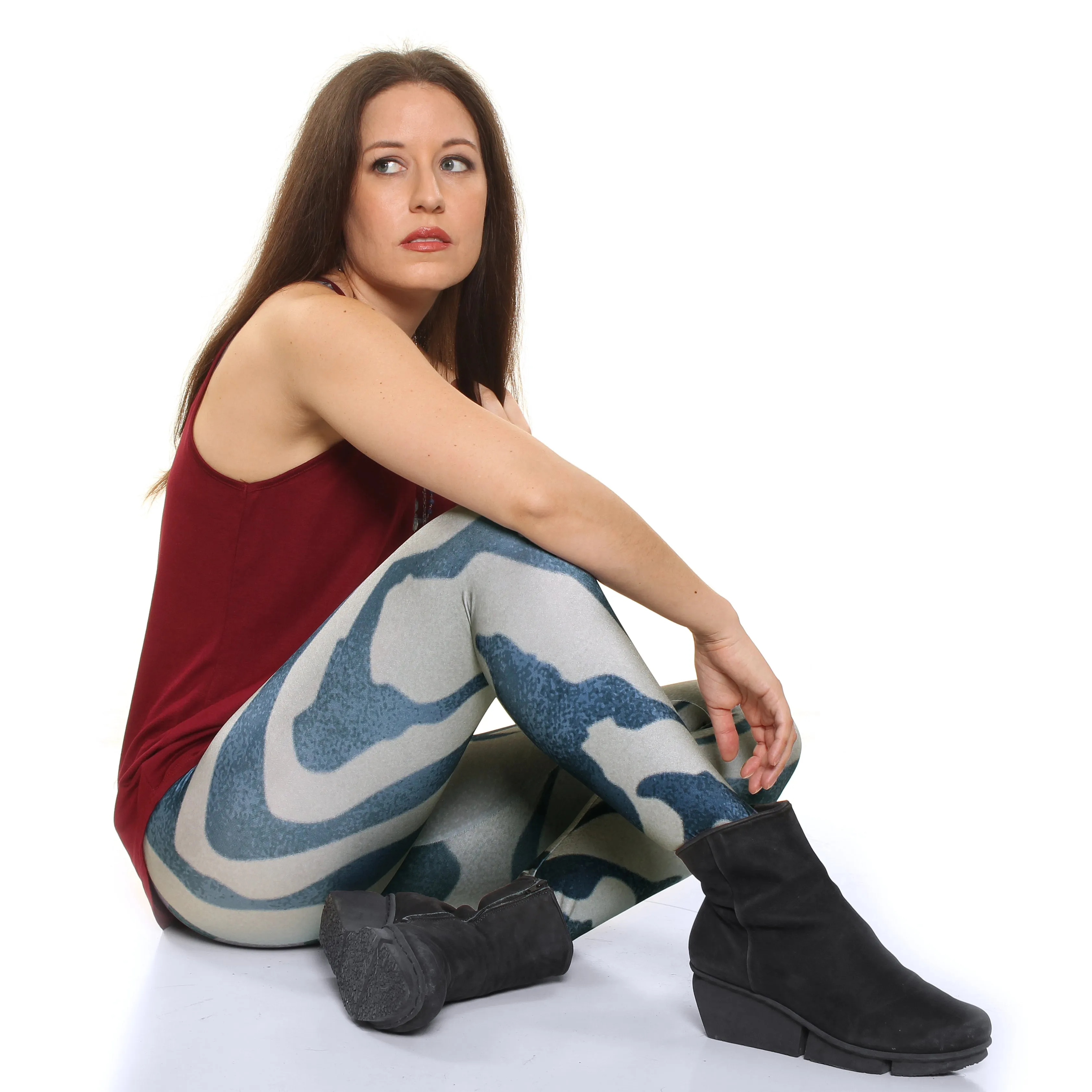 Easy to Move Daito Leggings