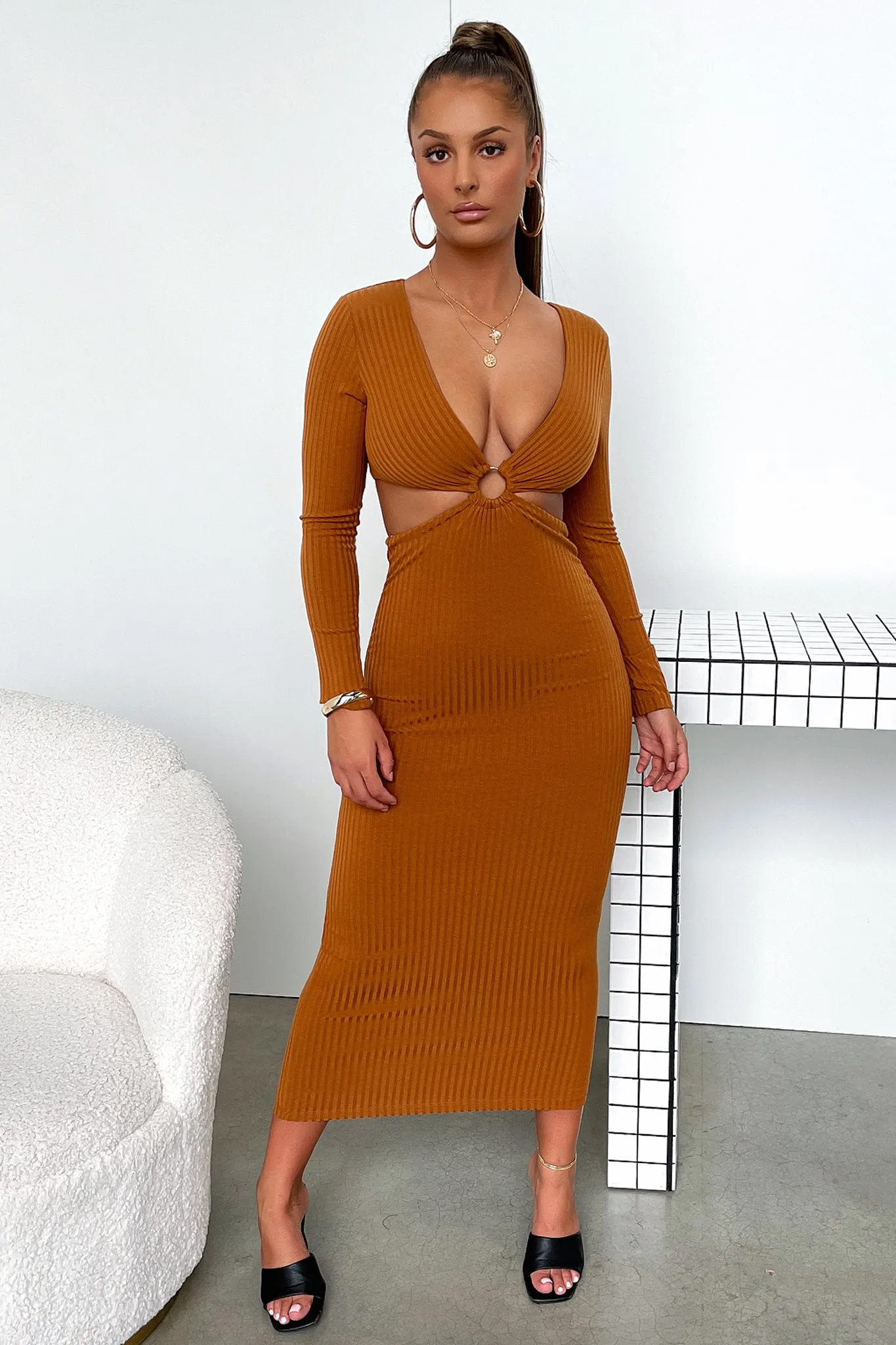 Laska Midi Dress - Rust Brown Outdoor Style Layered Texture