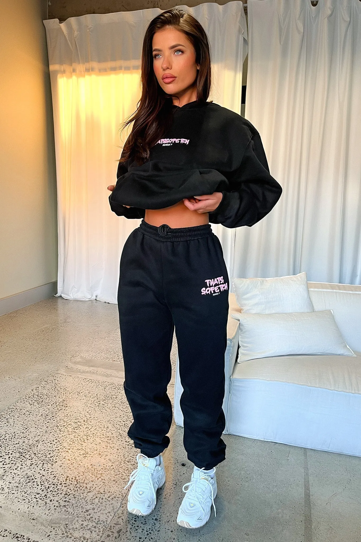 elegant design Series 7 Sweatpants - Black/Pink