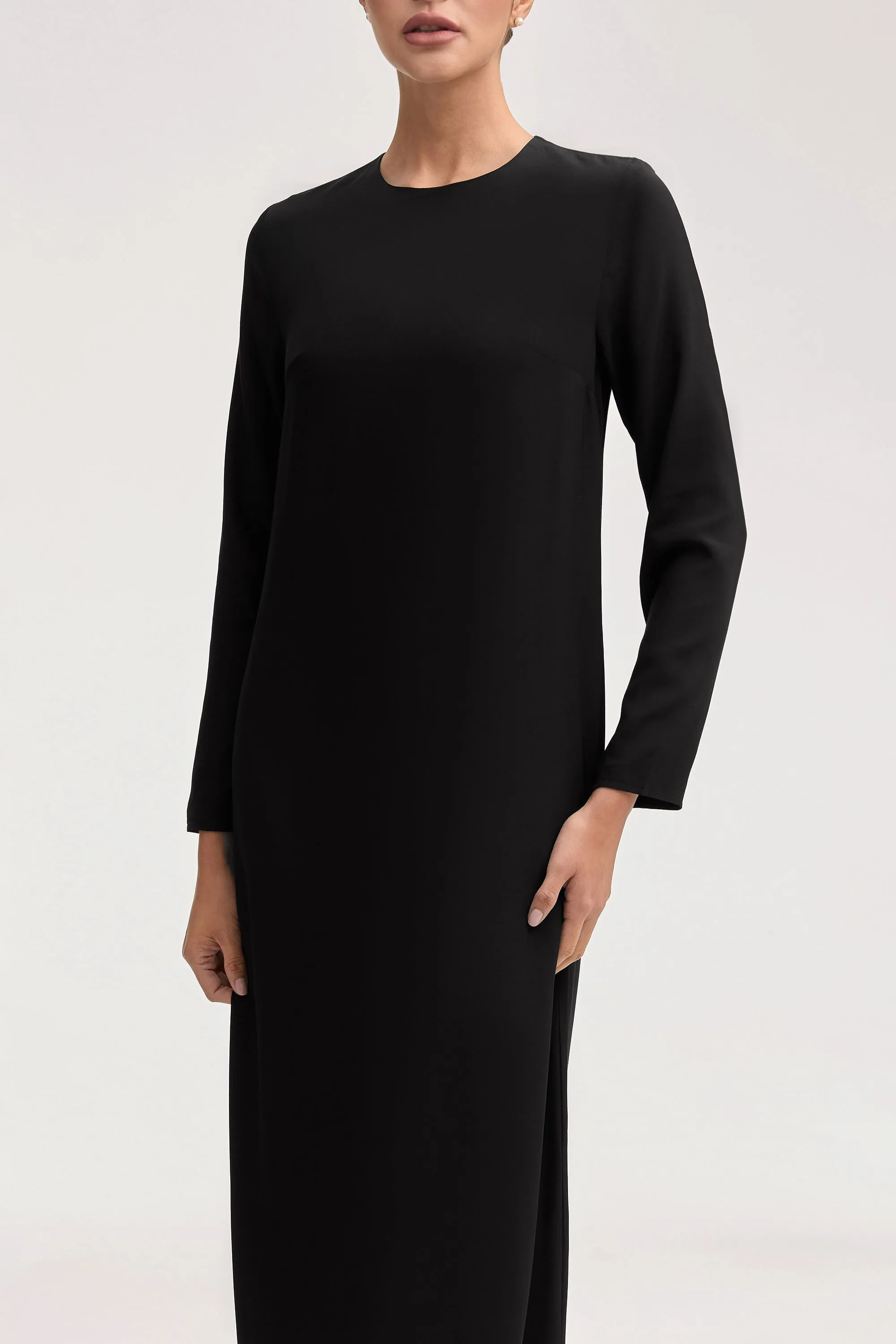 Estee Viscose Maxi Dress - Black Neat Sets