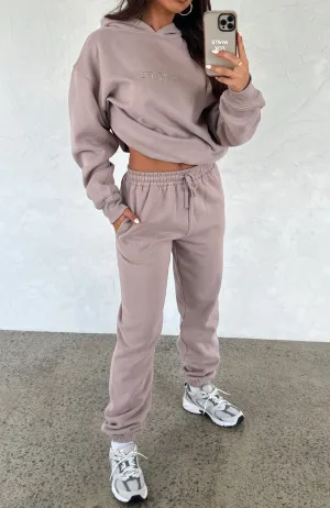 Stay Lifted Sweatpants Cinnamon Urban Fit Light Fabric