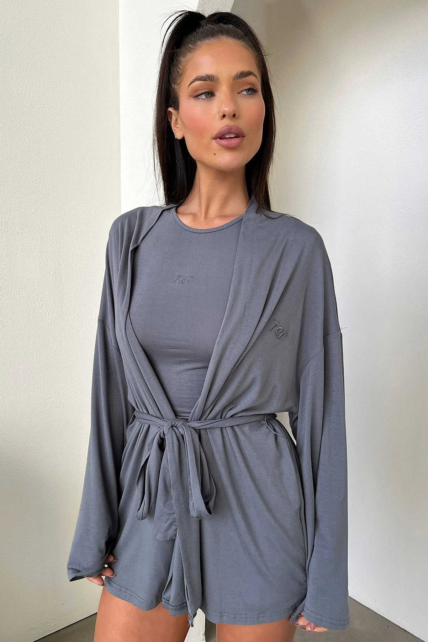 Fashion - oriented Alita Robe - Charcoal