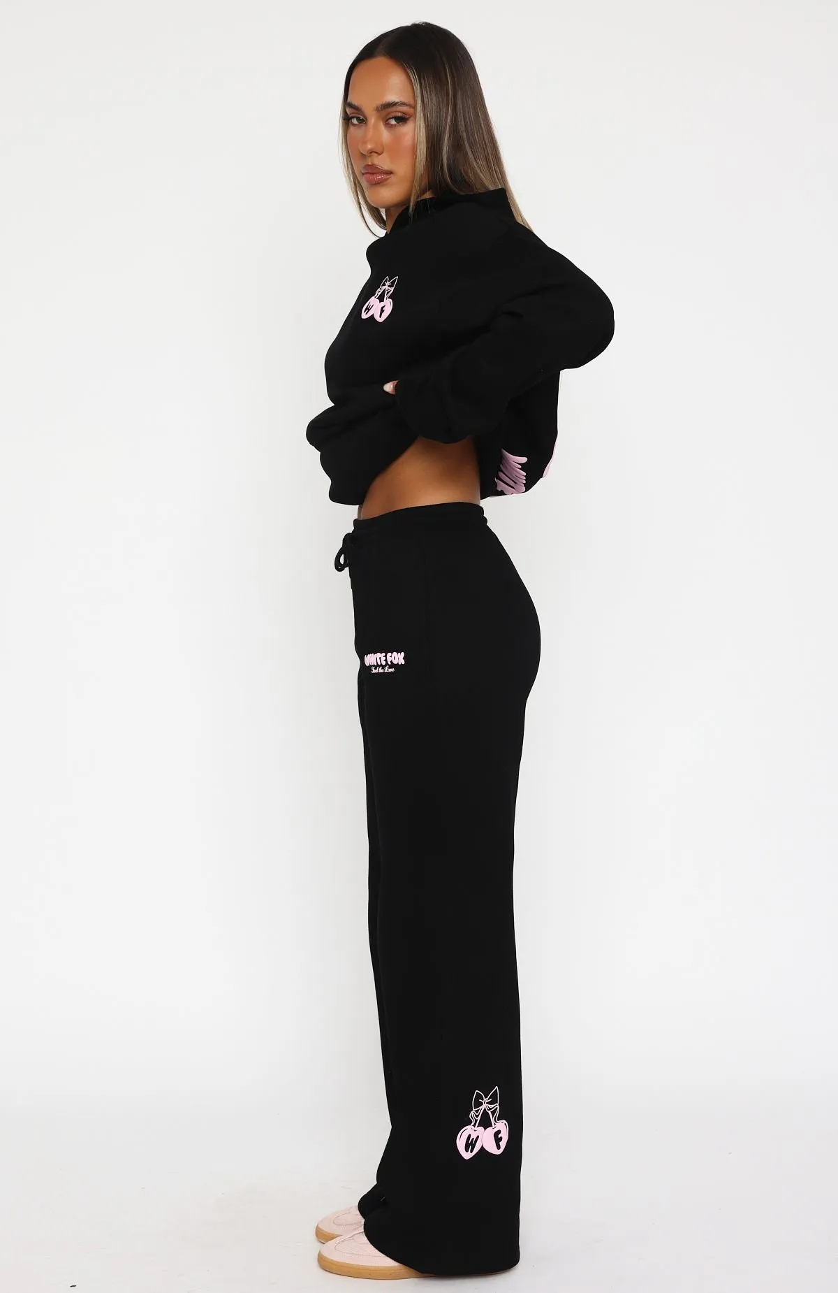 Feel The Love Wide Leg Sweatpants Black Cozy Waistband