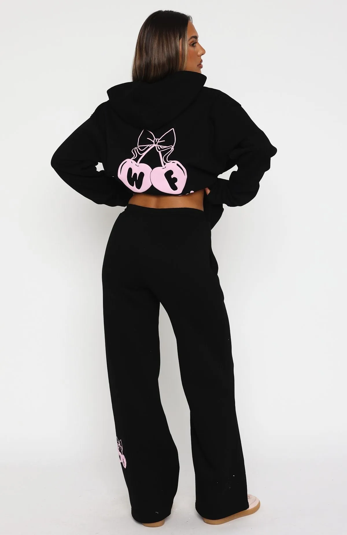 Feel The Love Wide Leg Sweatpants Black Cozy Waistband