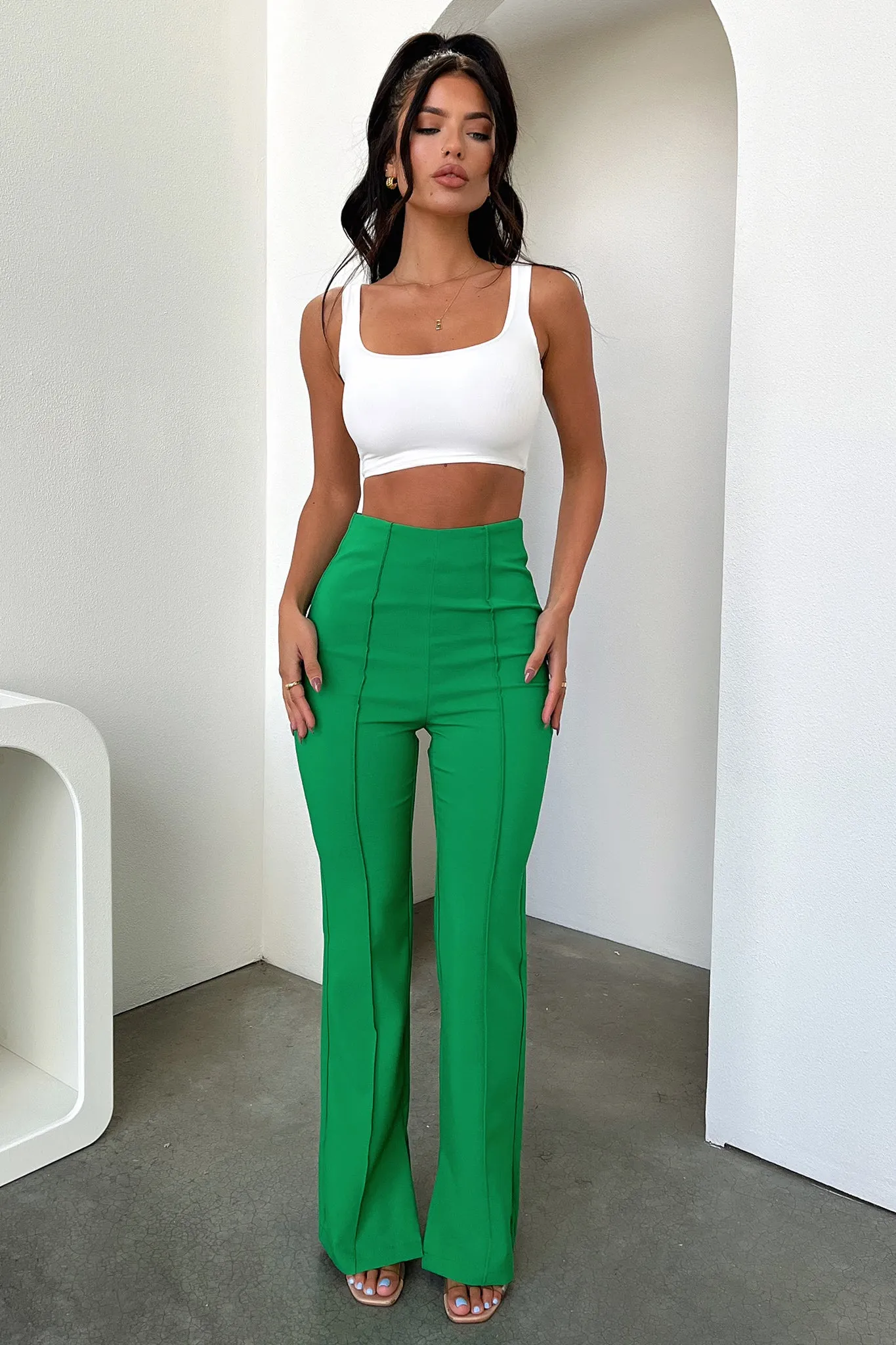 Flattering Fit Isiah Pants - Green