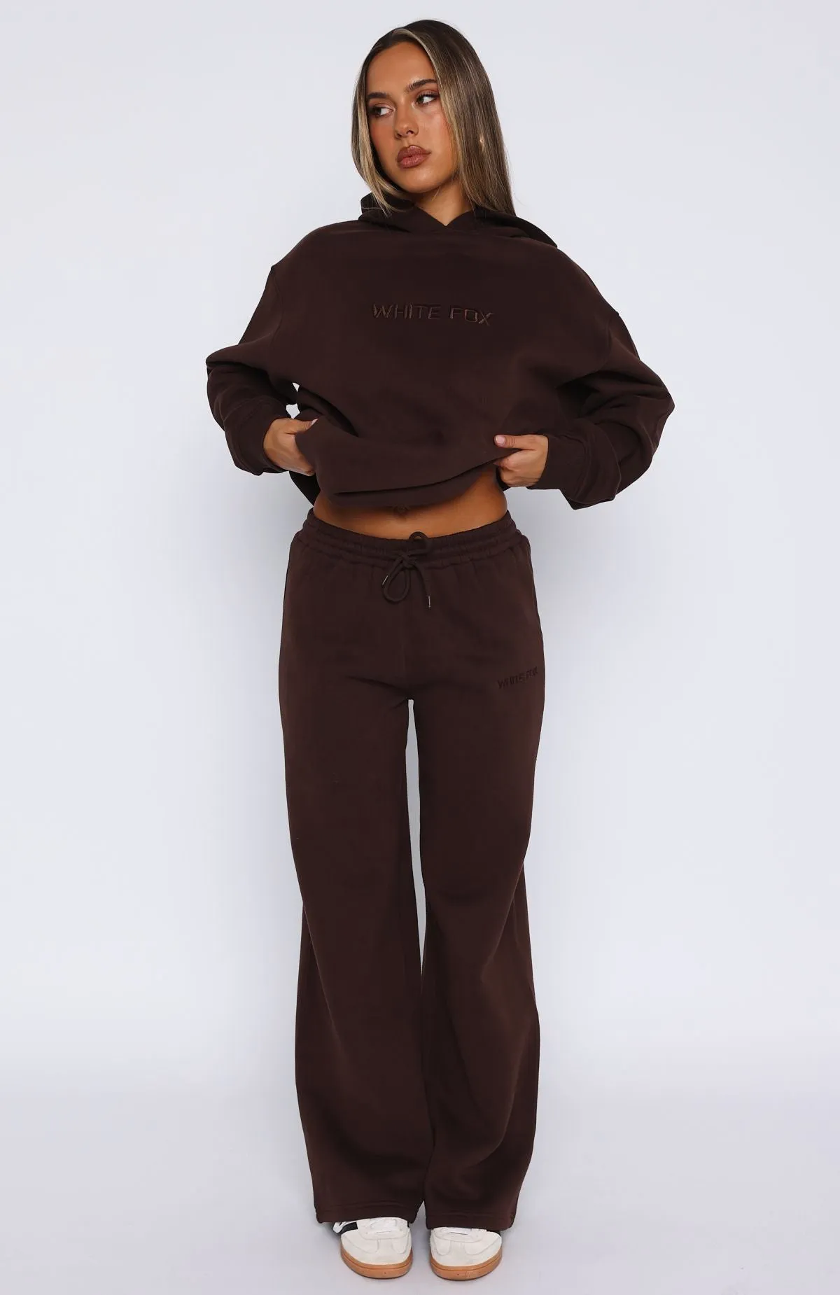 Flexible Style Stay Lifted Wide Leg Sweatpants Bitter Chocolate