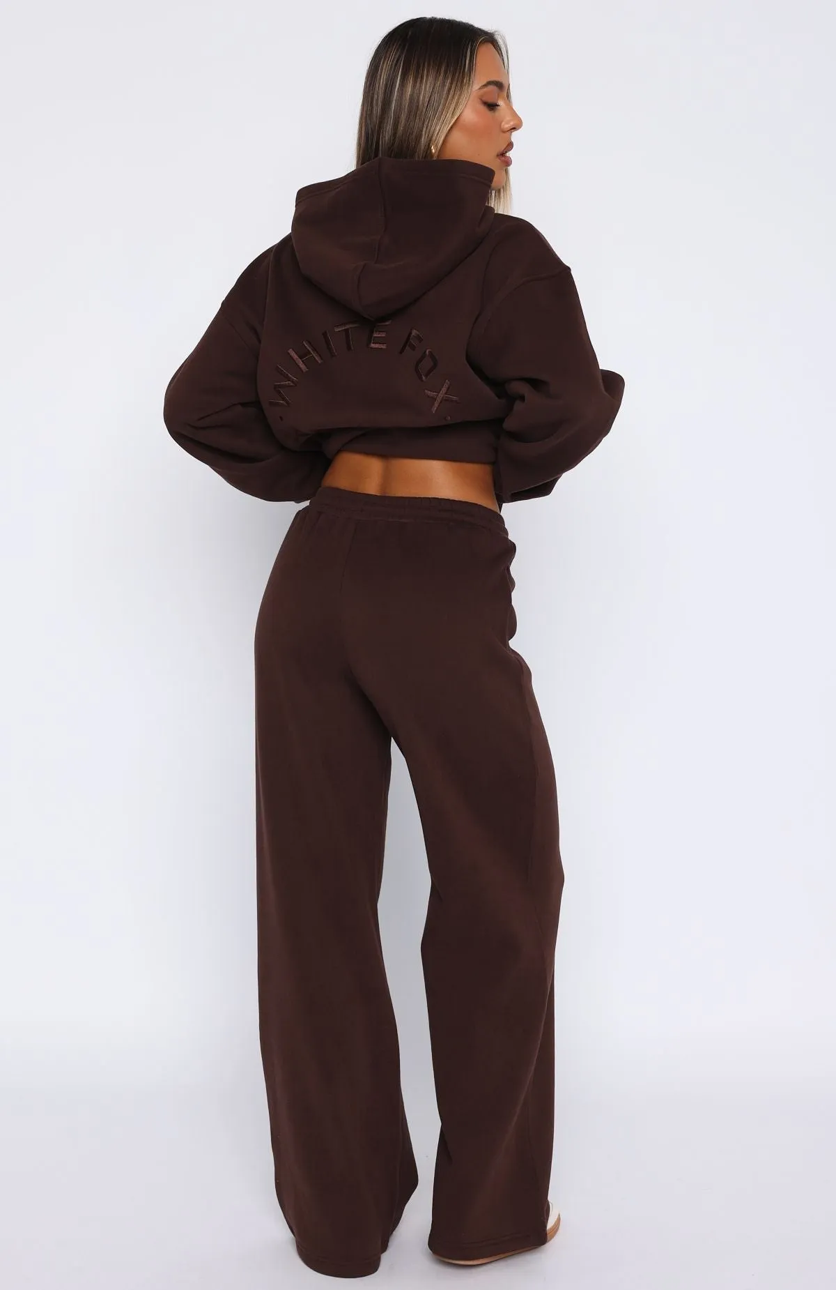 Flexible Style Stay Lifted Wide Leg Sweatpants Bitter Chocolate