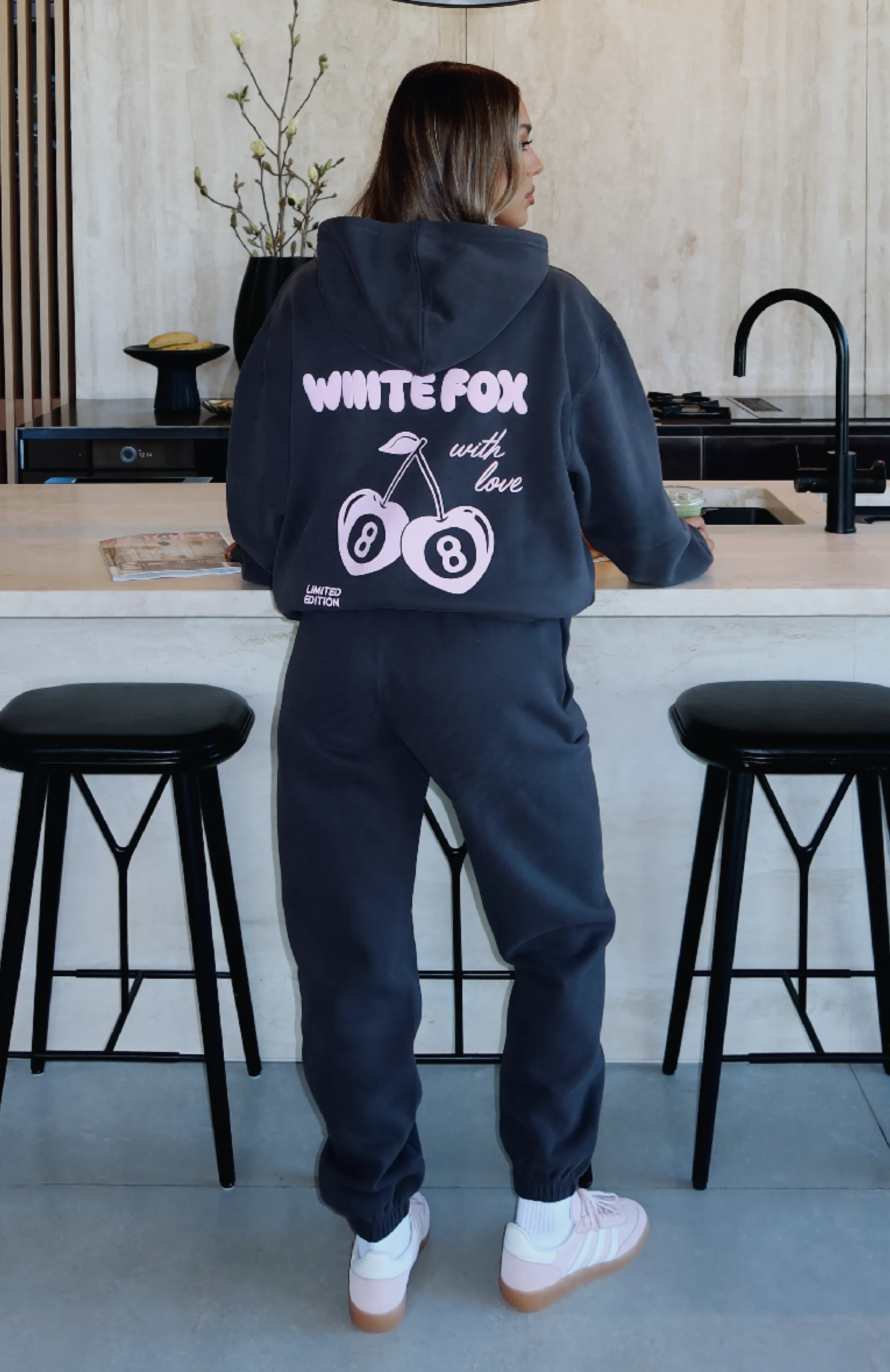 Functional Style With Love In The Moment Sweatpants Charcoal