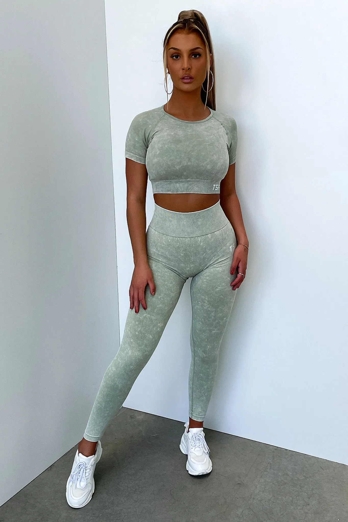 High Resilience Caz Short Sleeve Top - Sage
