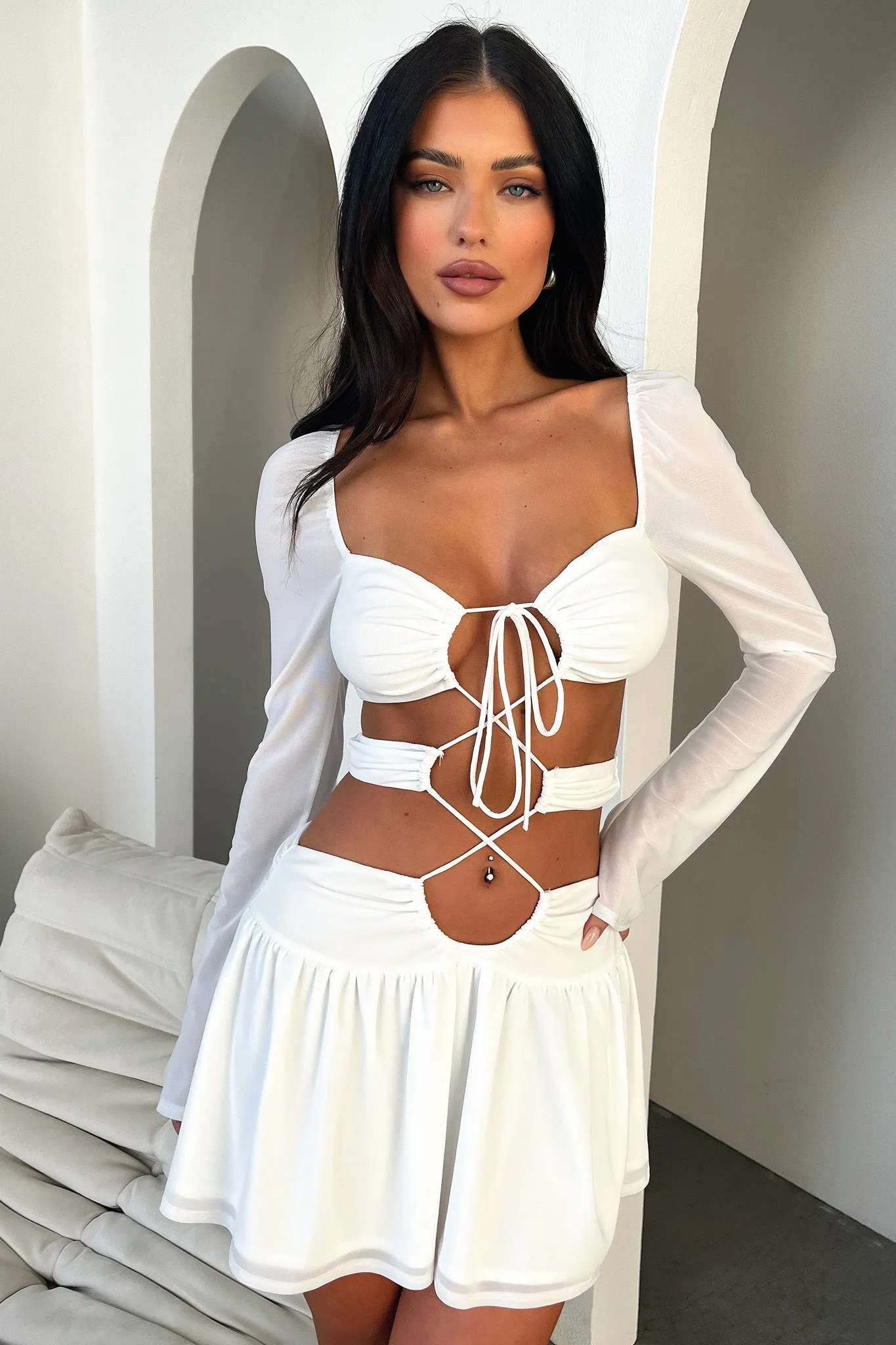 Ileana Dress - White Chic Kiss
