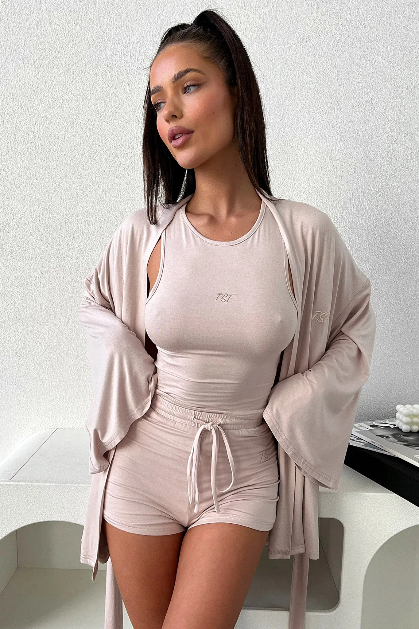 Instant Sellout Alita Robe - Beige