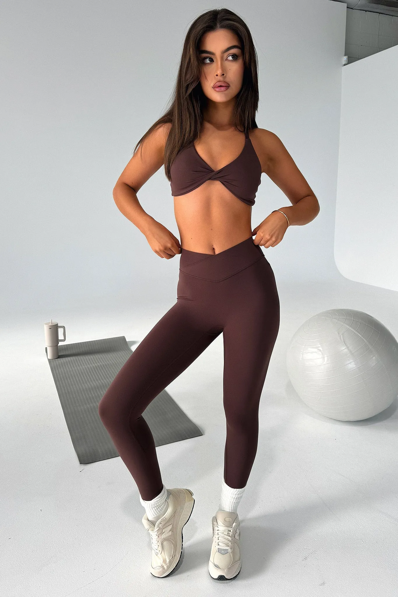 Invisible Under Clothes Nikau Twist Sports Bra - Brown