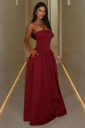Easy Go Playful touch Iridessa Strapless Maxi Dress - Burgundy