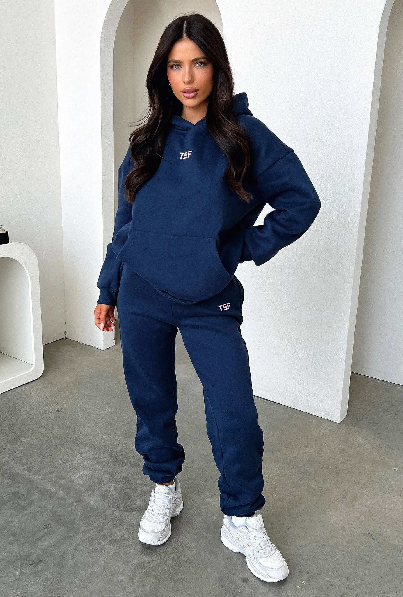 Feminine Cut Kaztek Sweatpants - Navy
