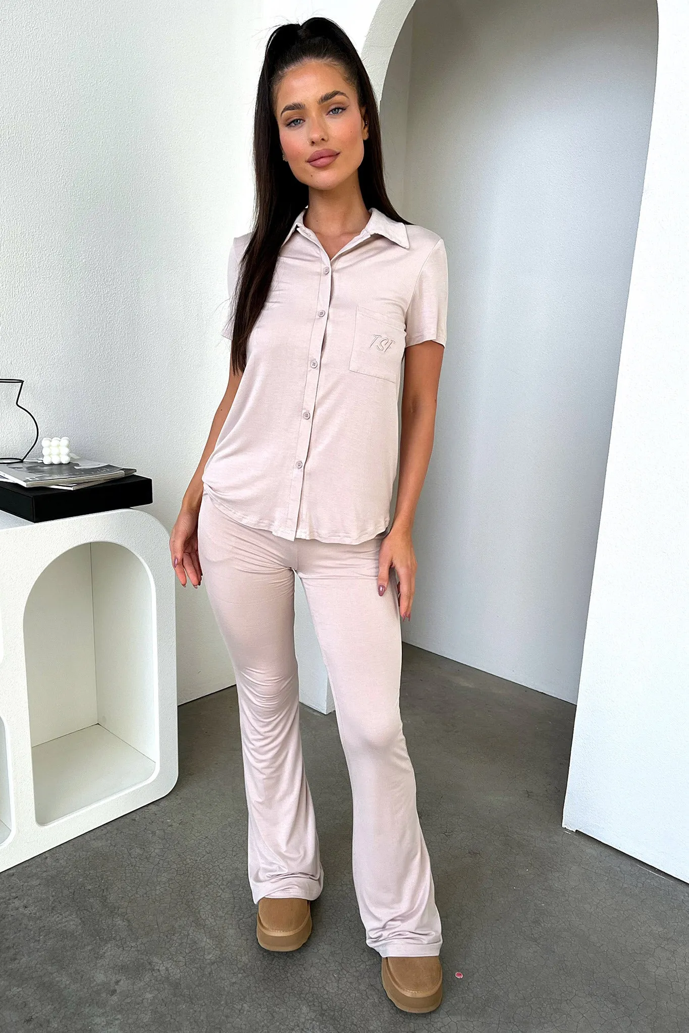 Lightweight Feel Rayne Top - Beige