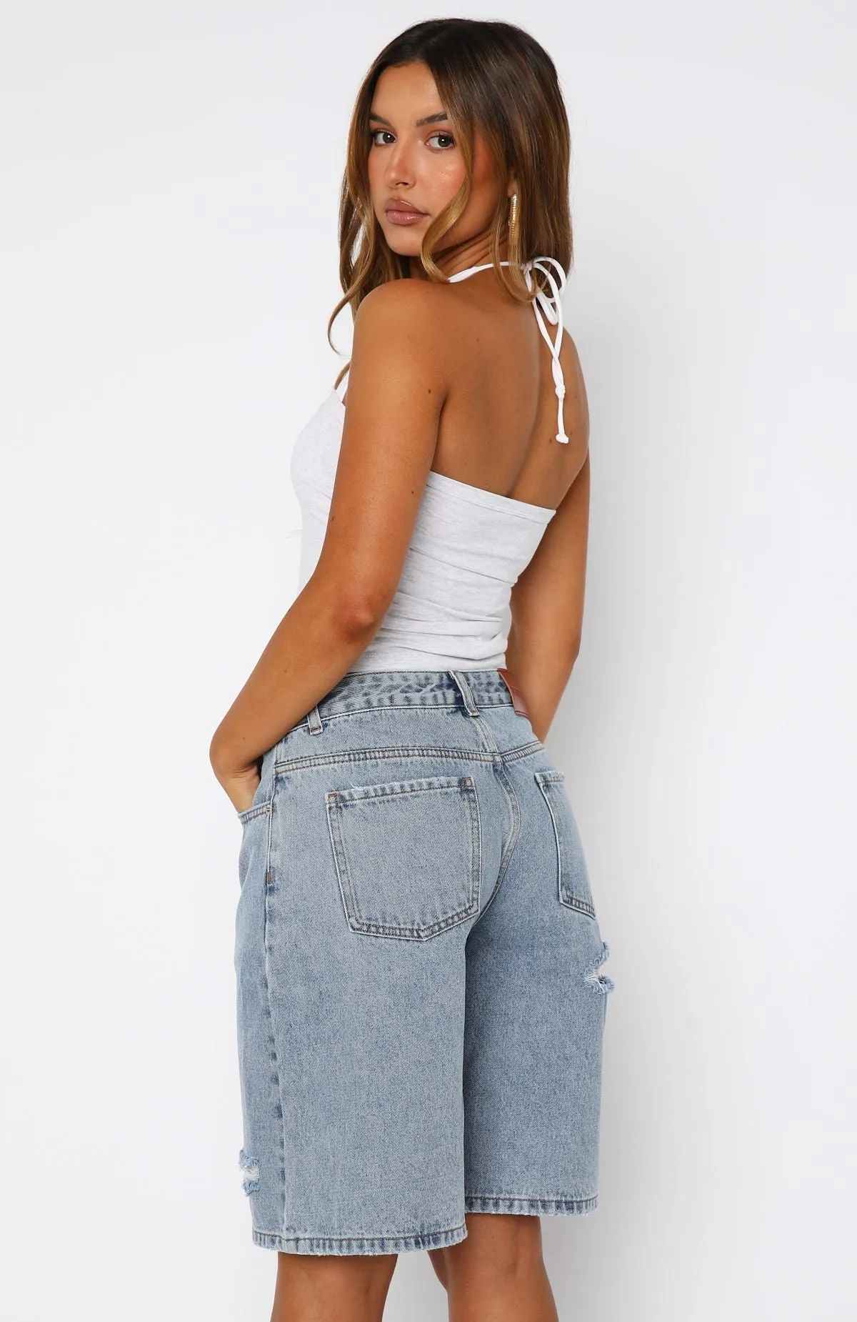 loose silhouette Gina Denim Shorts Light Blue