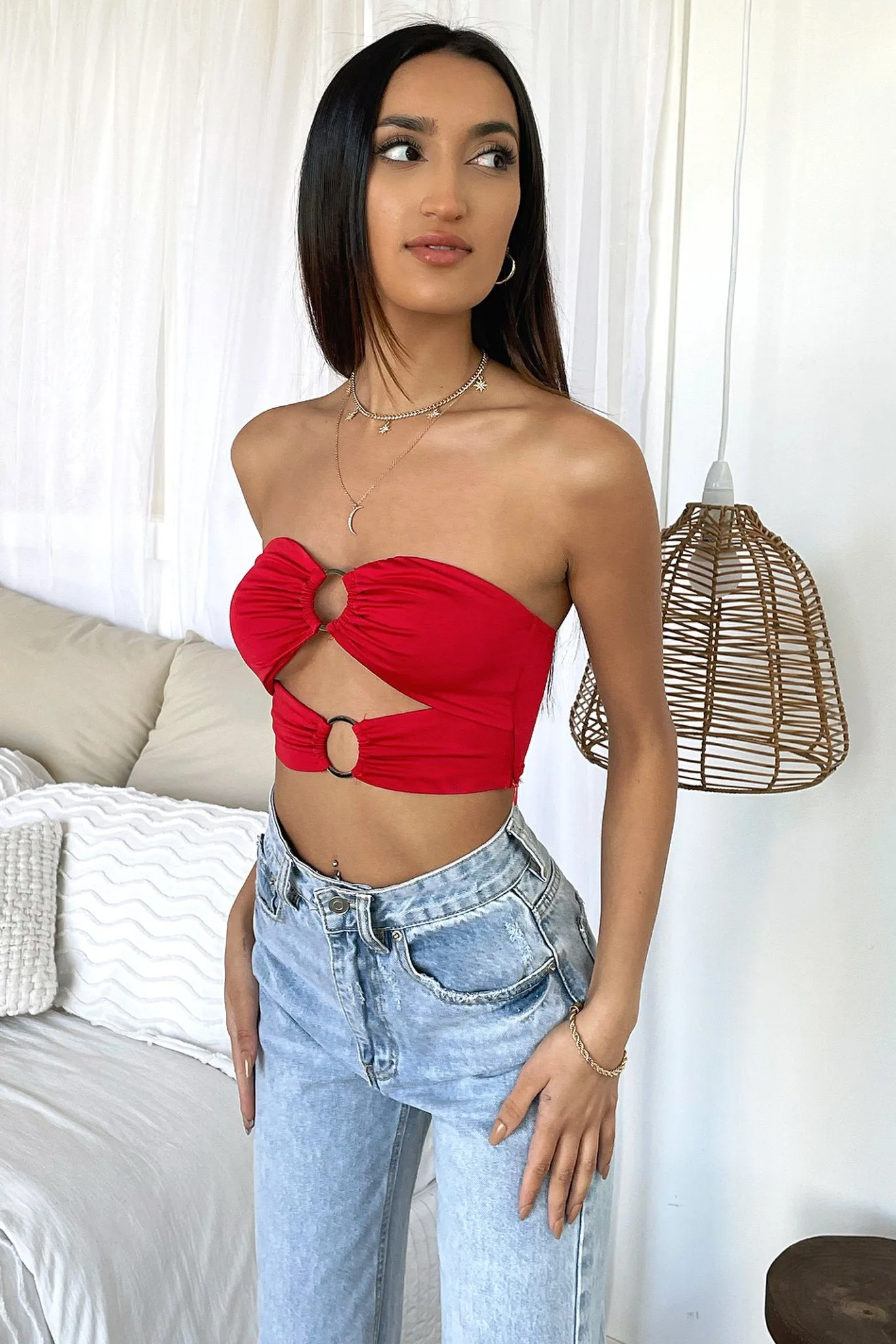 Mace Crop - Red Chic and trendy