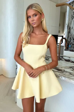 Star Heat Fun Twist Alice Dress - Yellow