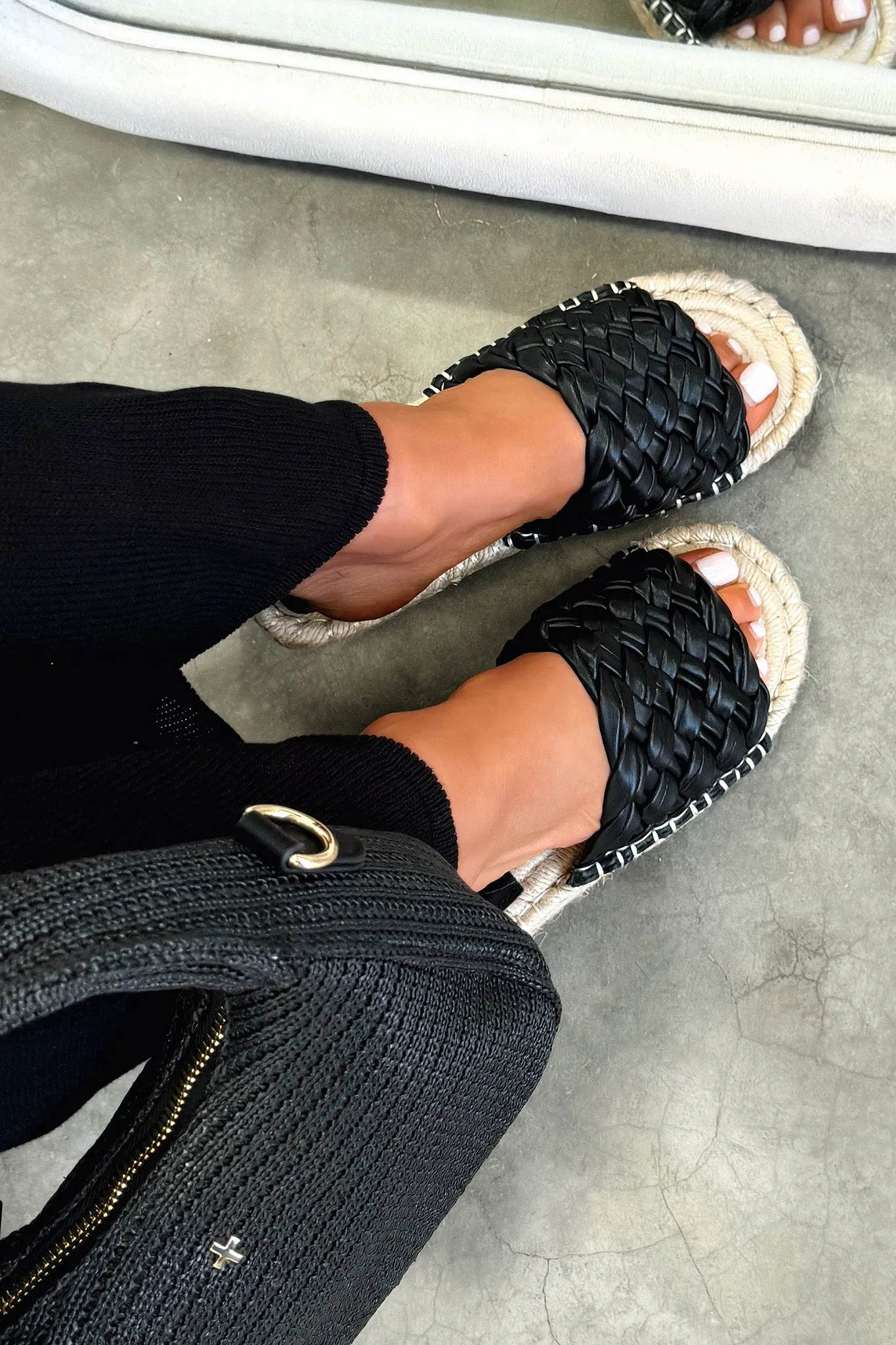 Mesh Lining Maldive Slides - Black