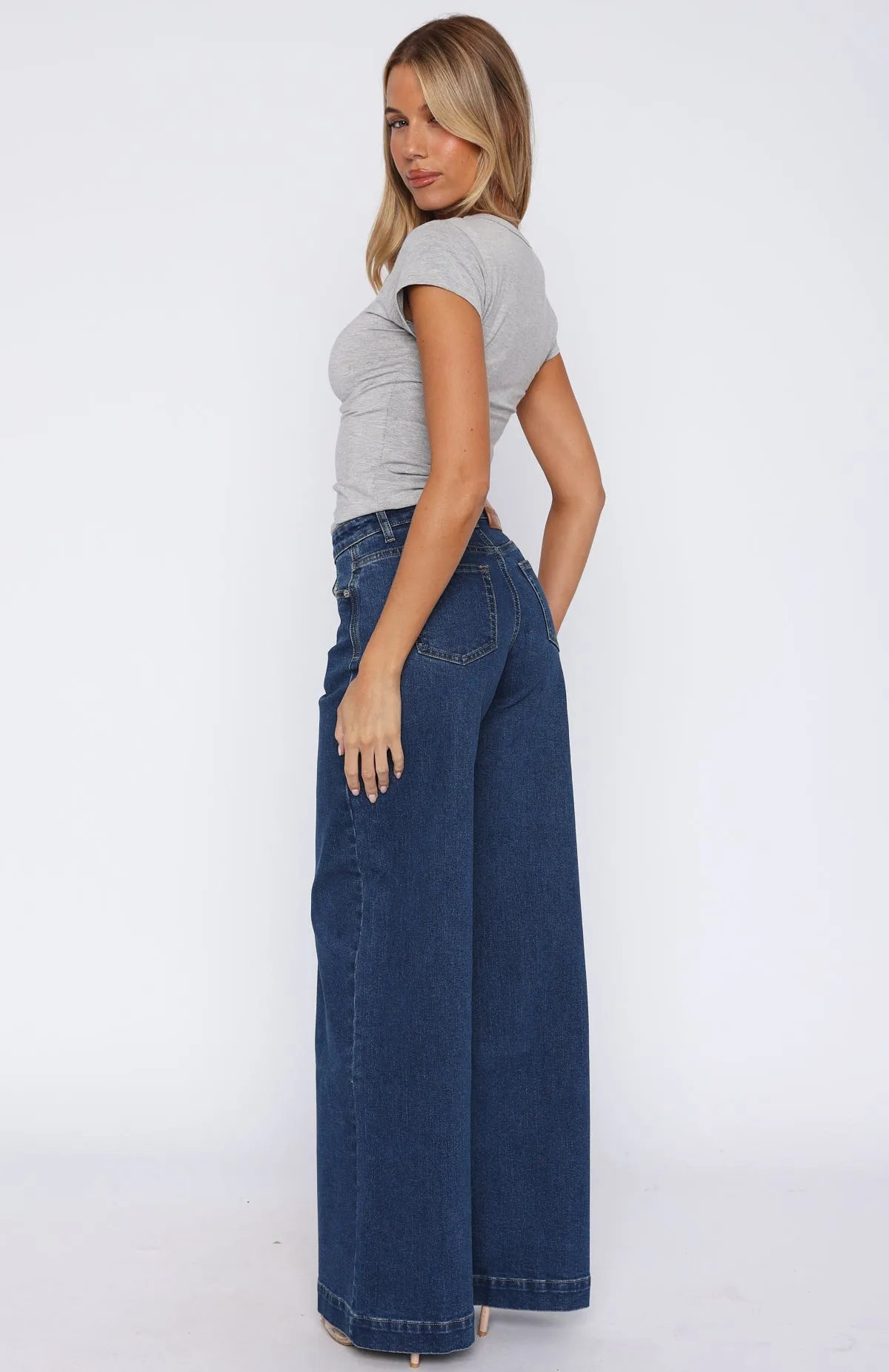 Mid-rise Comfort Elena Low Rise Wide Leg Jeans True Blue