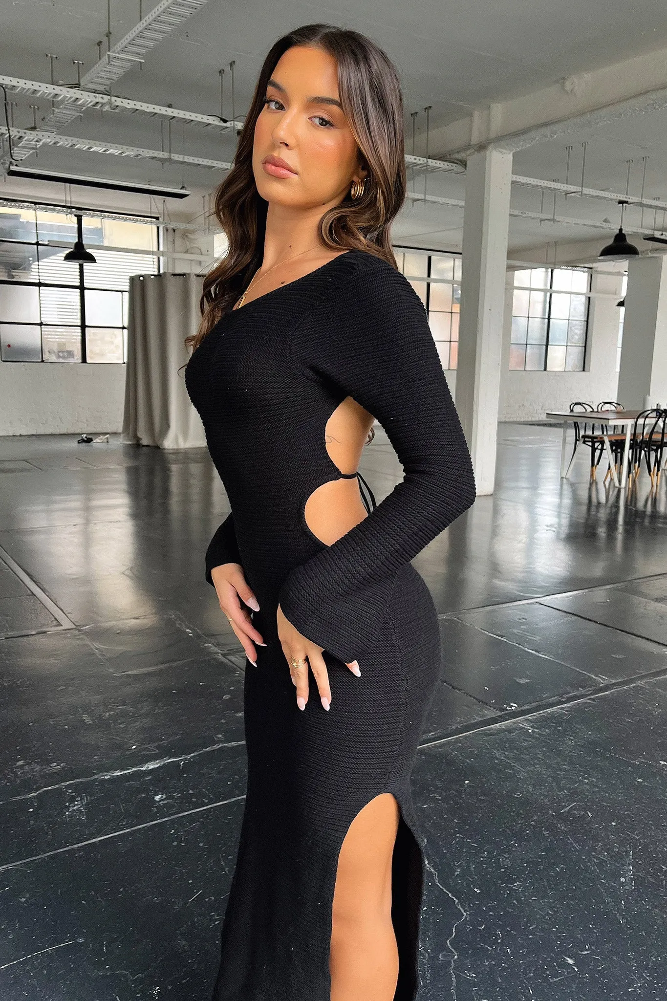 Milos Maxi Dress - Black V Neckline