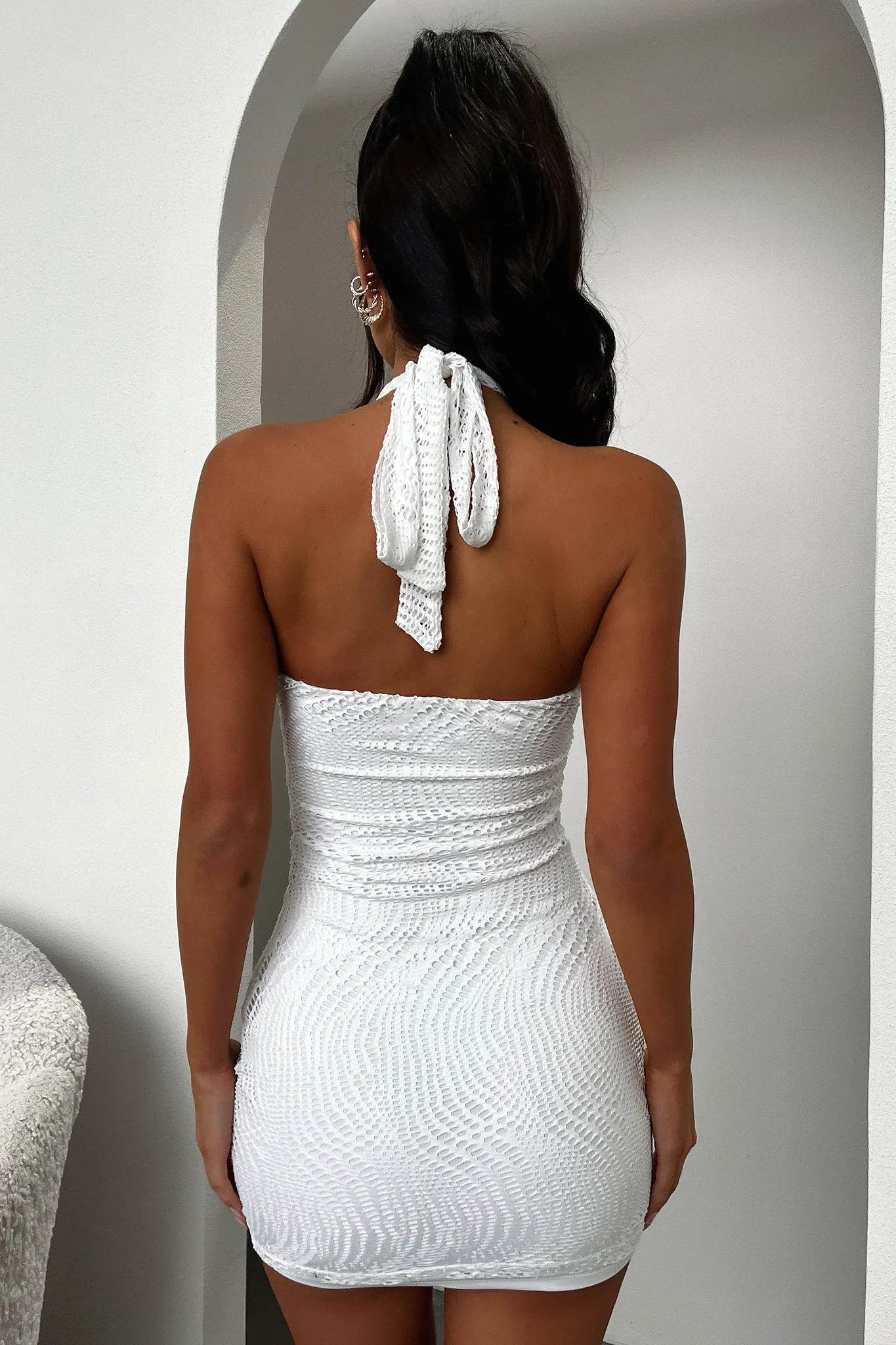 Minimal Cut Mazi Dress - White
