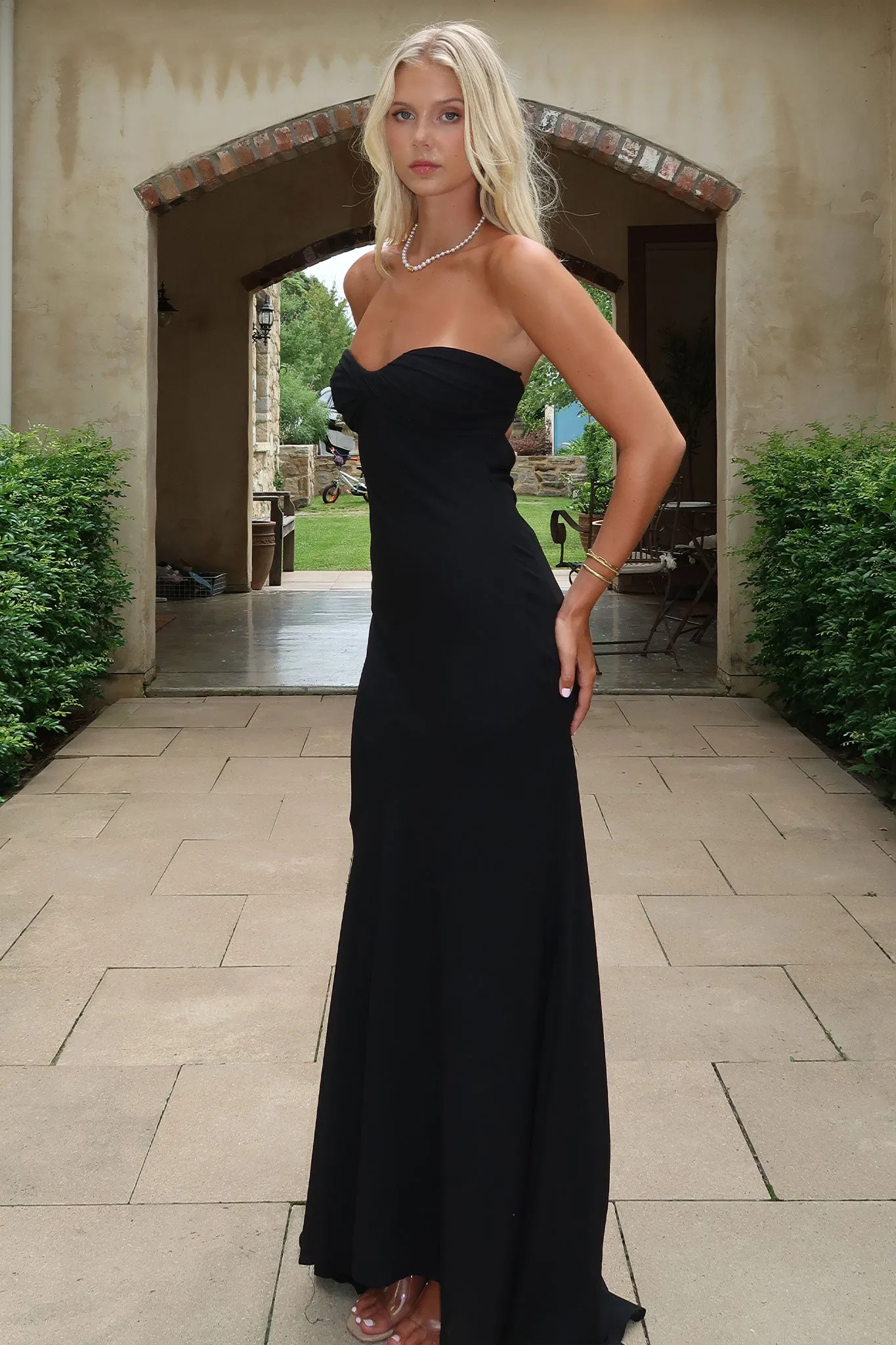 Minimalist Look Jesson Strapless Maxi Dress - Black