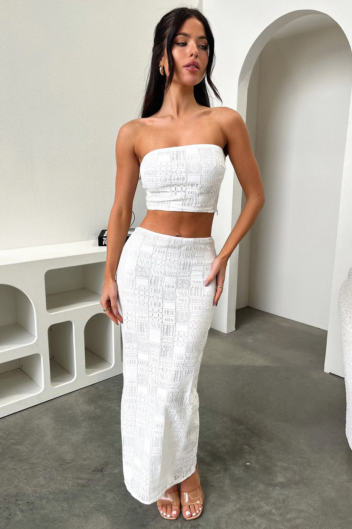 Modern Look Lucius Top - White