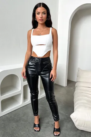 Solid shade Stay Fresh Montello Pants - Black PU