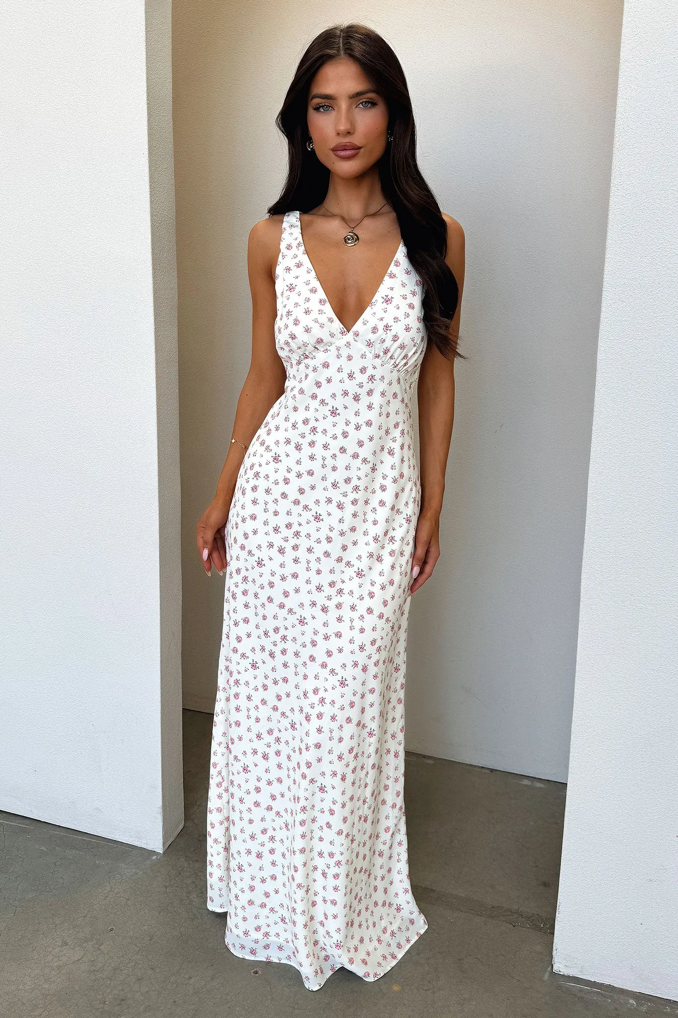 Chill Piece Relax Feel Naf V-Neck Maxi Dress - Rose Floral