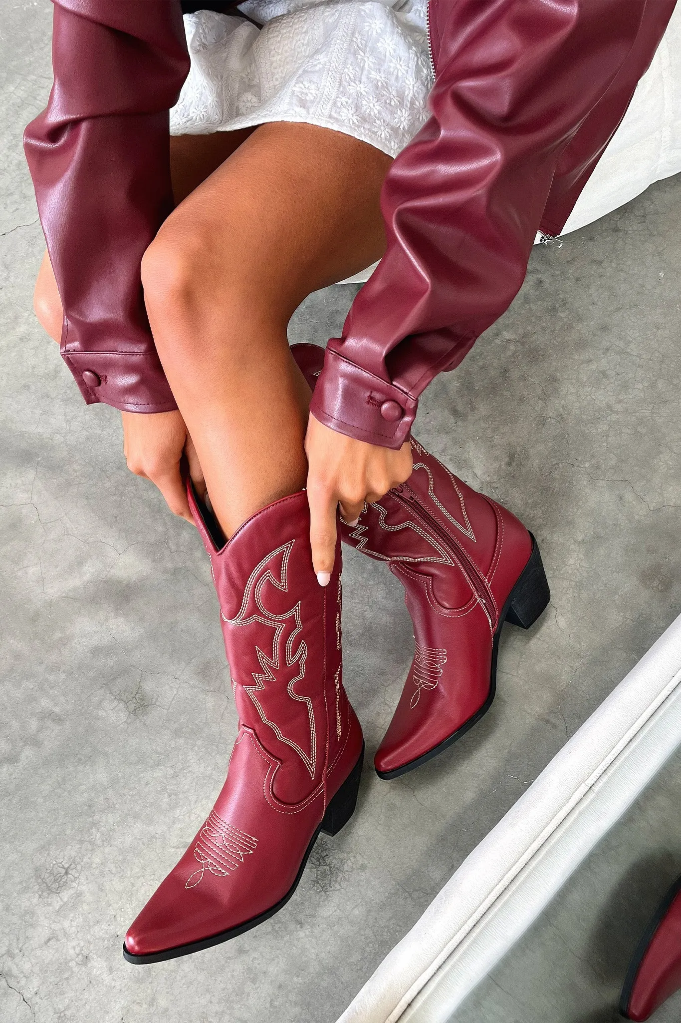 Nashville Boots - Burgundy Durable Sole