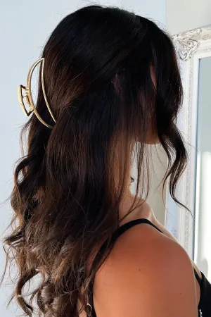 Solano Claw Clip - Gold Glamorous body jewellery Trendy ear accessories