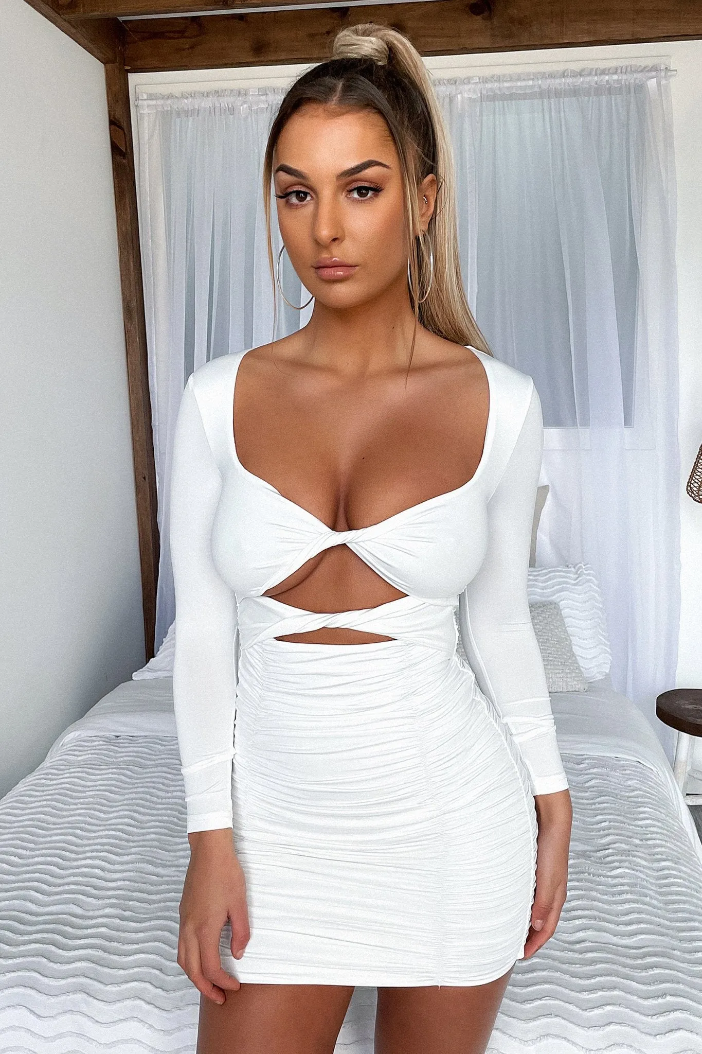 Oliver Dress - White Fun Warm Layer Free